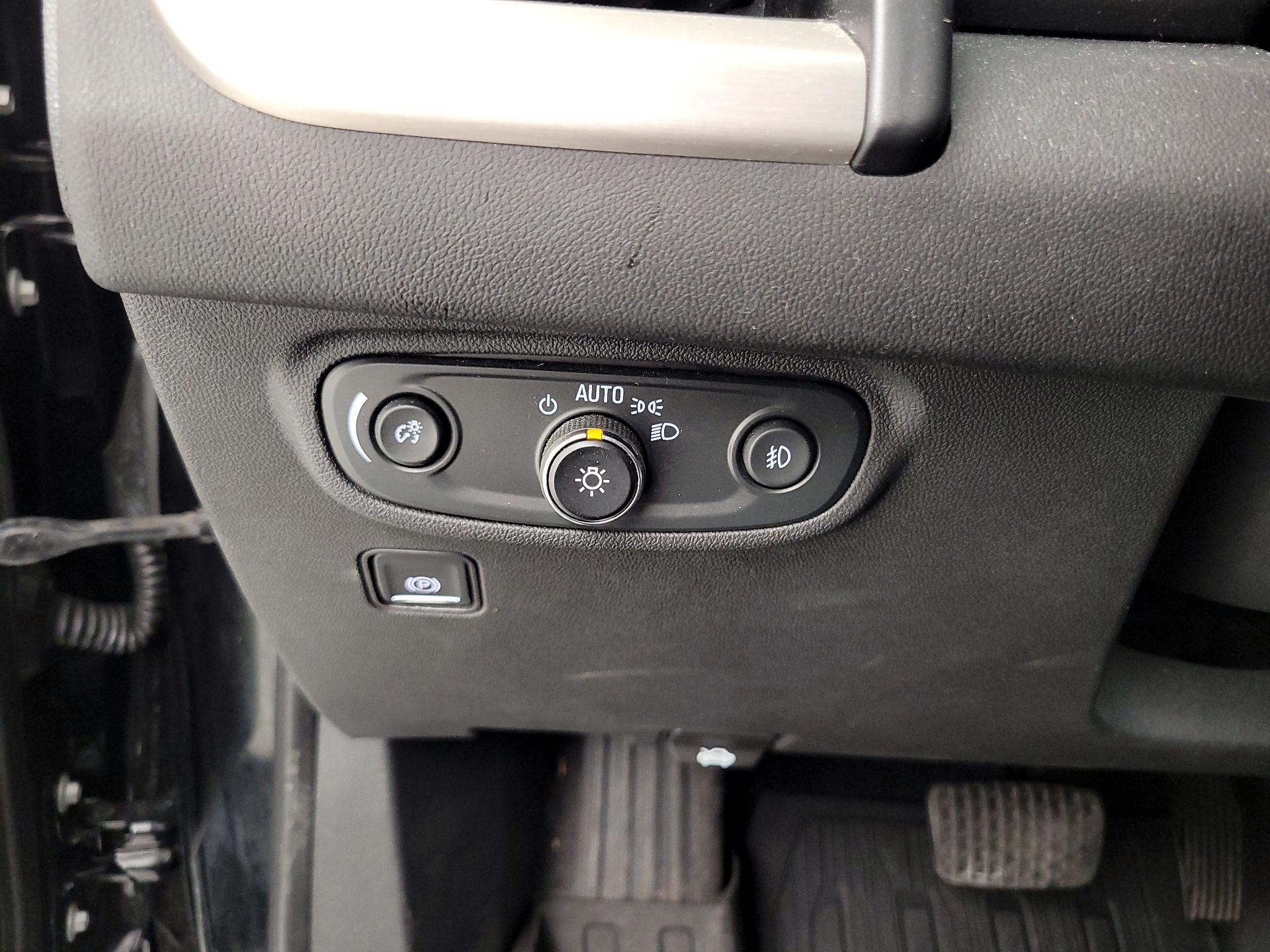 Thumbnail: 2020 GMC Terrain - 13