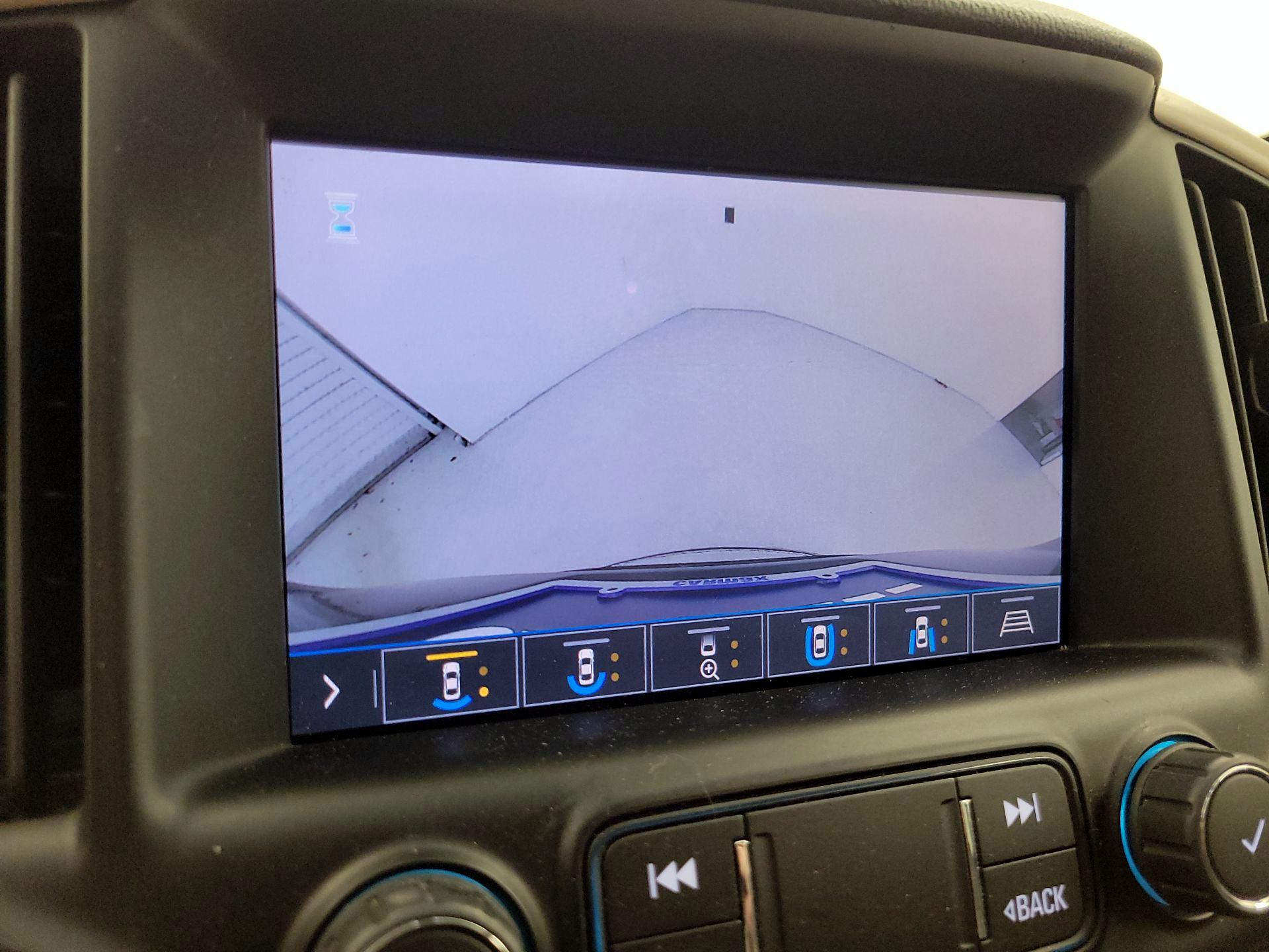 Thumbnail: 2020 GMC Terrain - 15