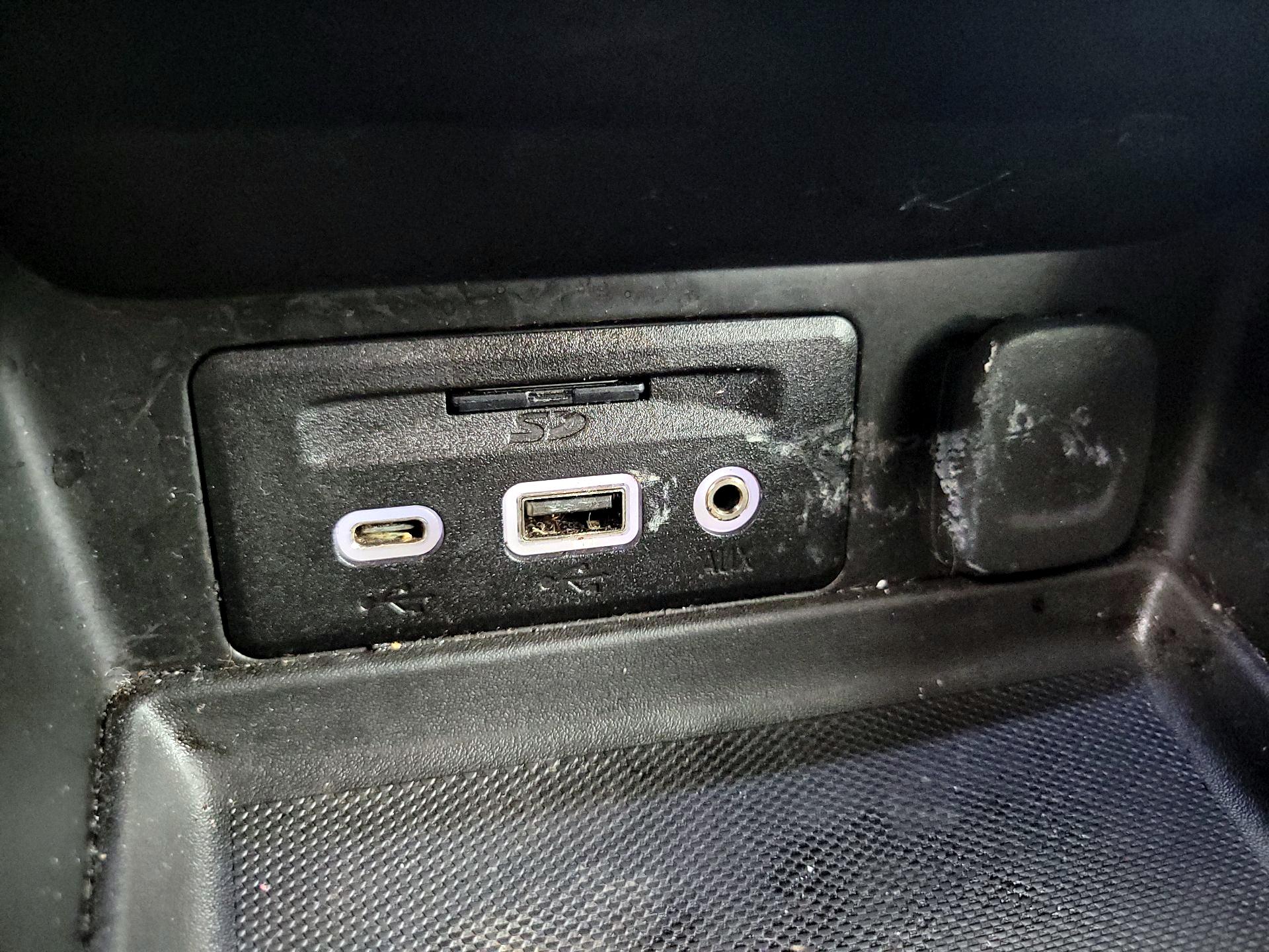 Thumbnail: 2020 GMC Terrain - 19