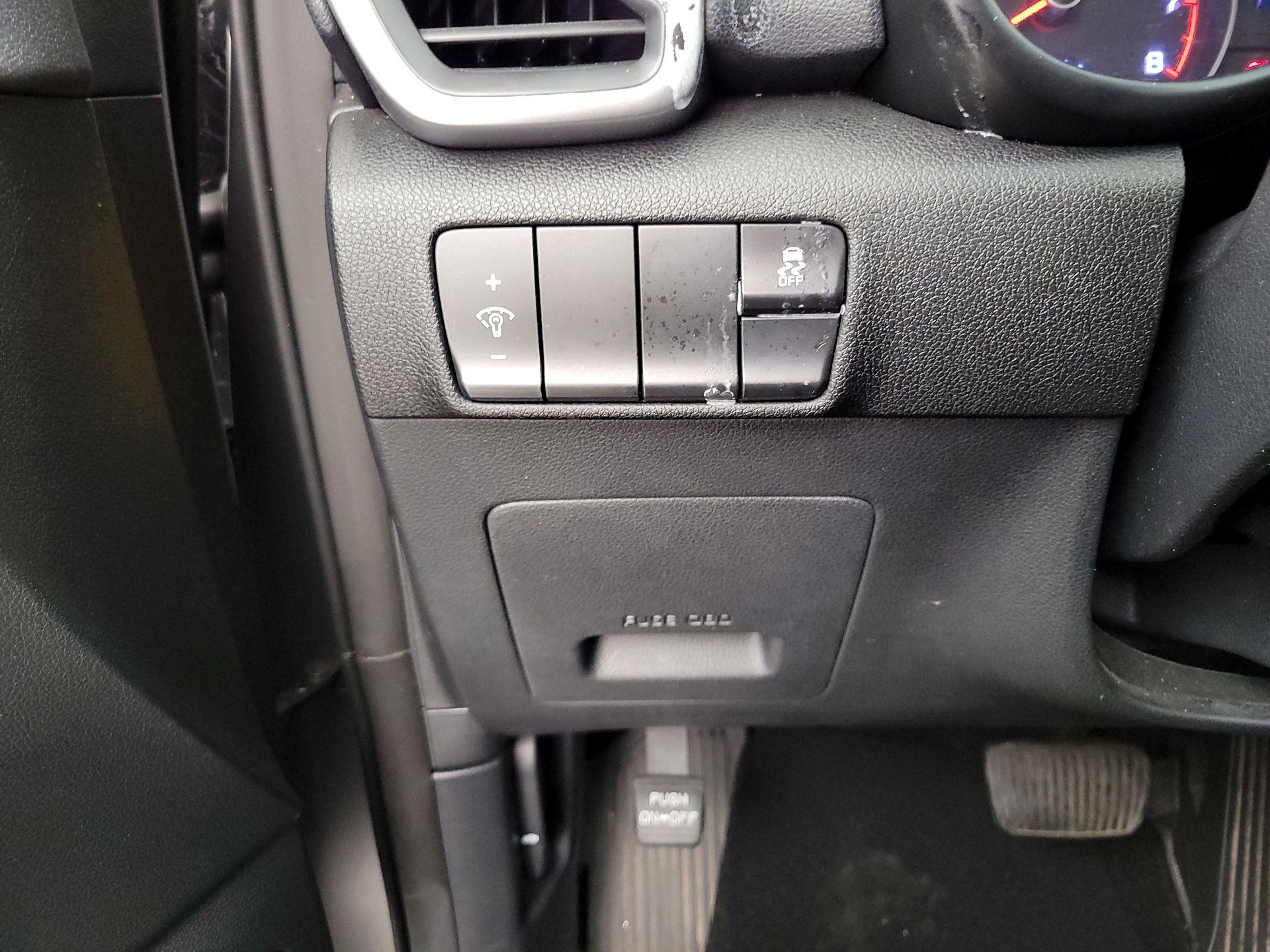 Thumbnail: 2019 Kia Sportage - 13