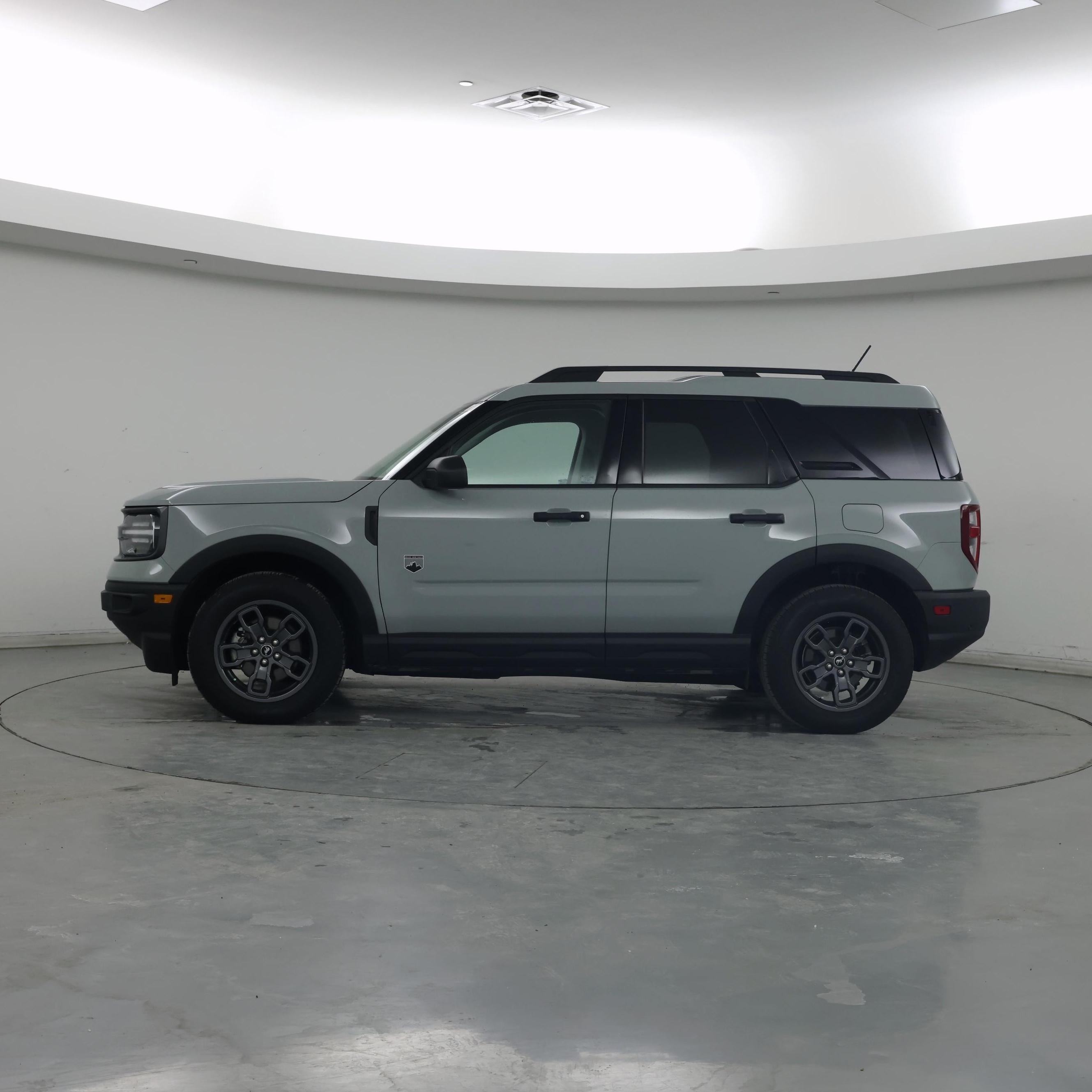 Thumbnail: 2023 Ford Bronco Sport - 3