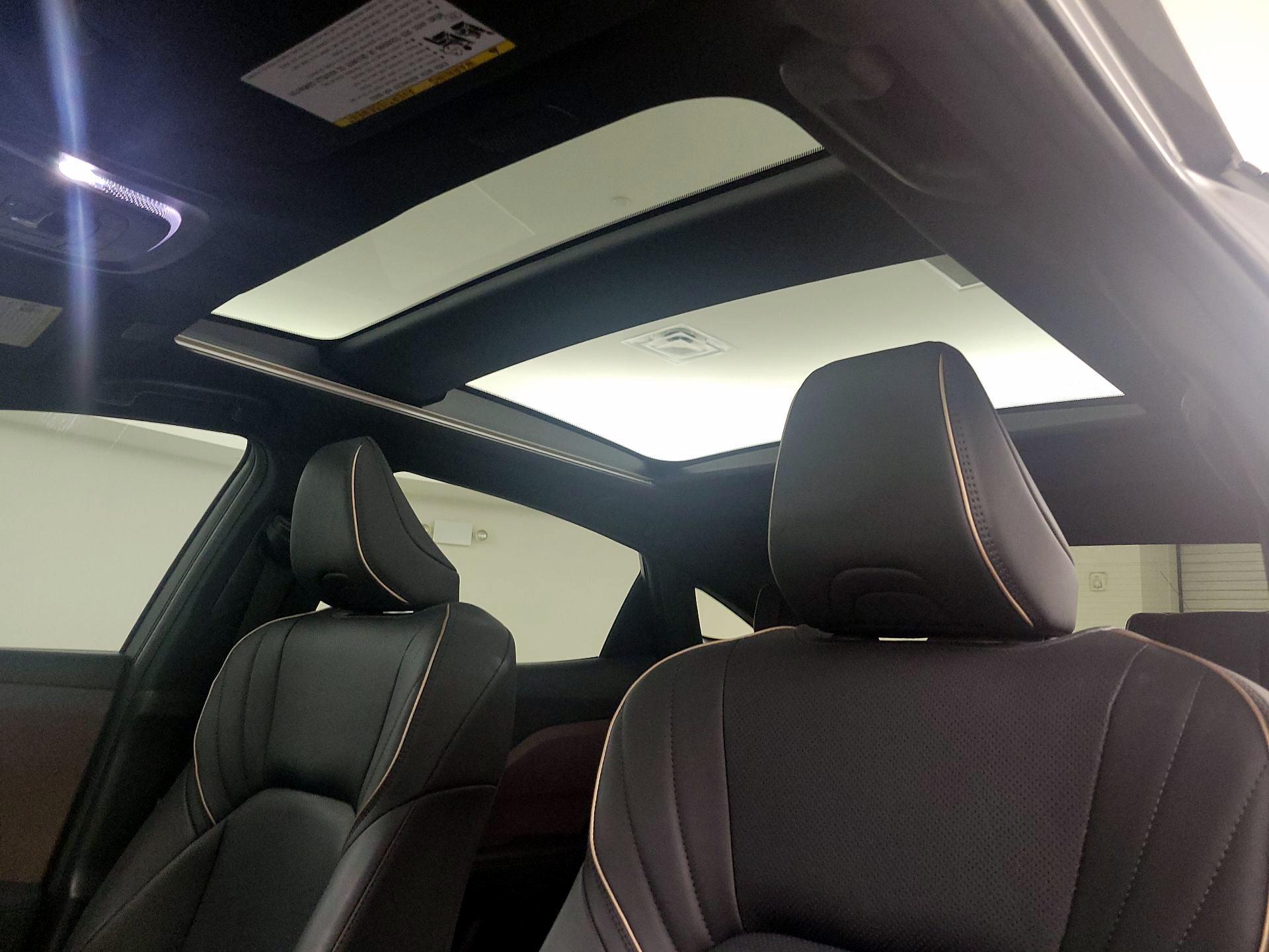 Thumbnail: 2023 Toyota Crown - 19