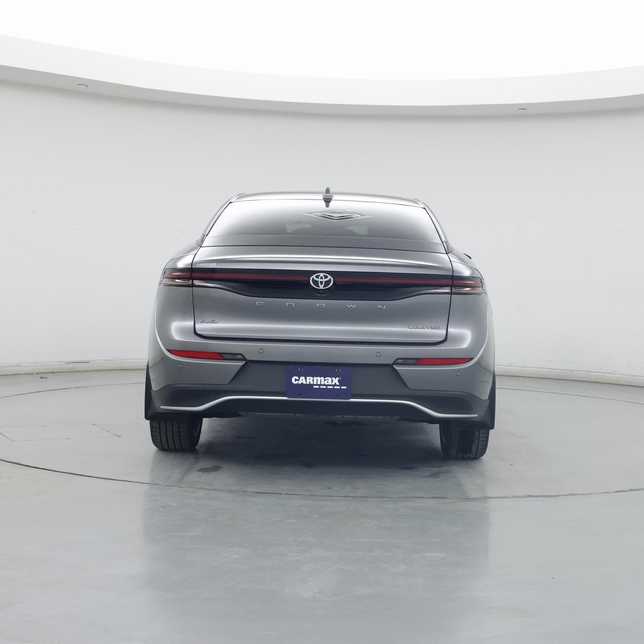 Thumbnail: 2023 Toyota Crown - 6