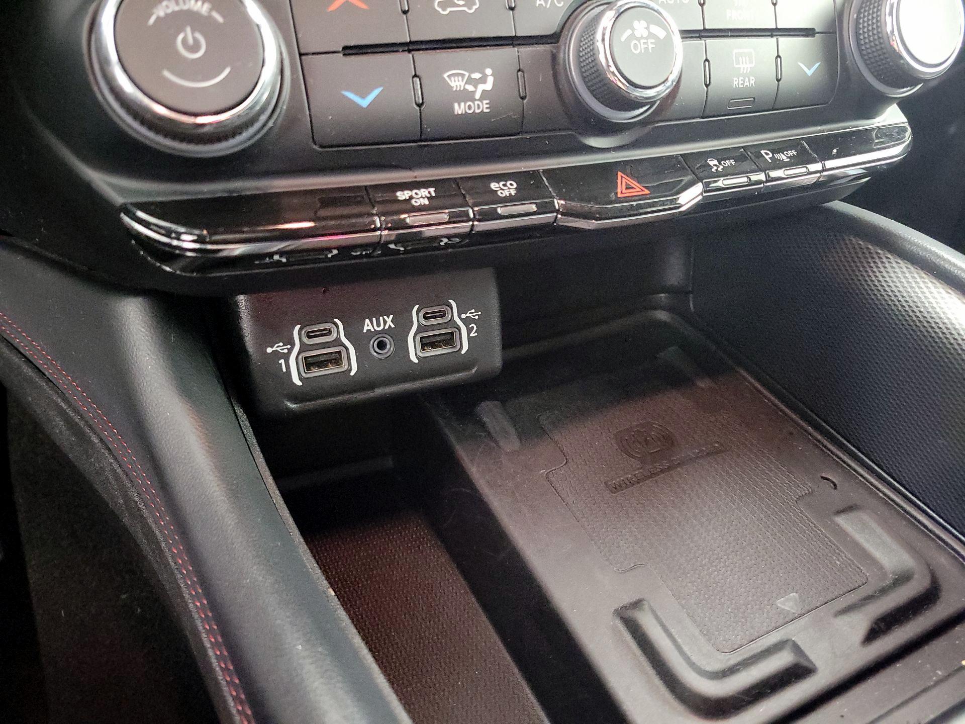 Thumbnail: 2023 Dodge Durango - 19