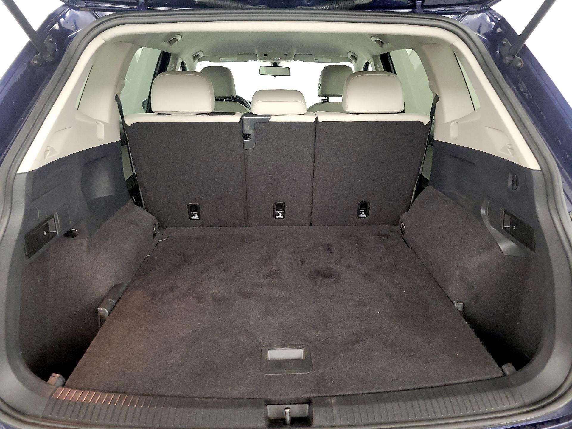 Thumbnail: 2021 Volkswagen Tiguan - 20