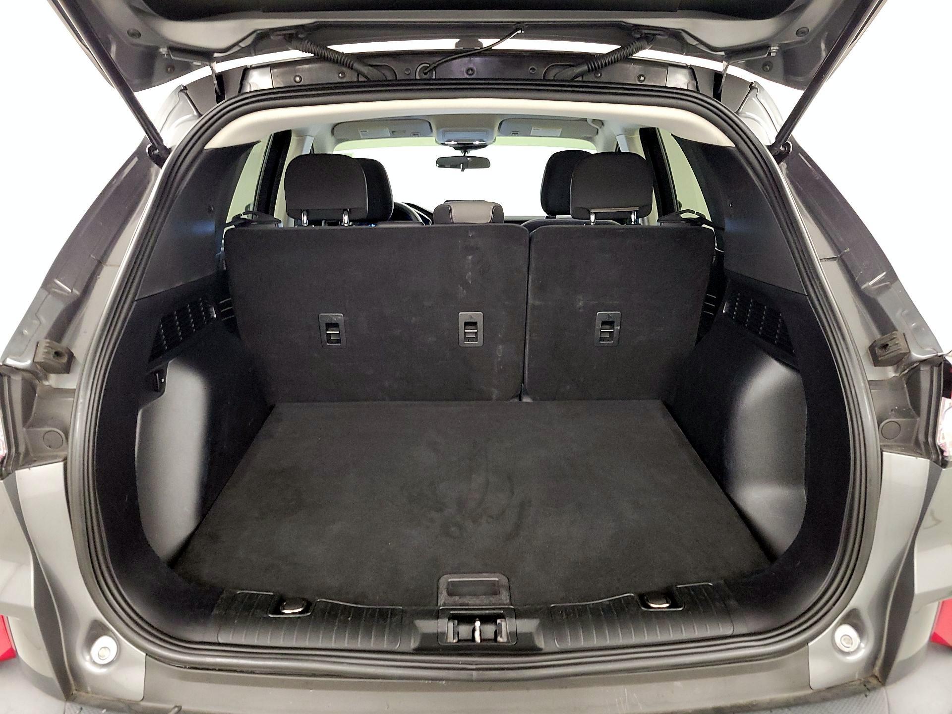 Thumbnail: 2022 Ford Escape - 20