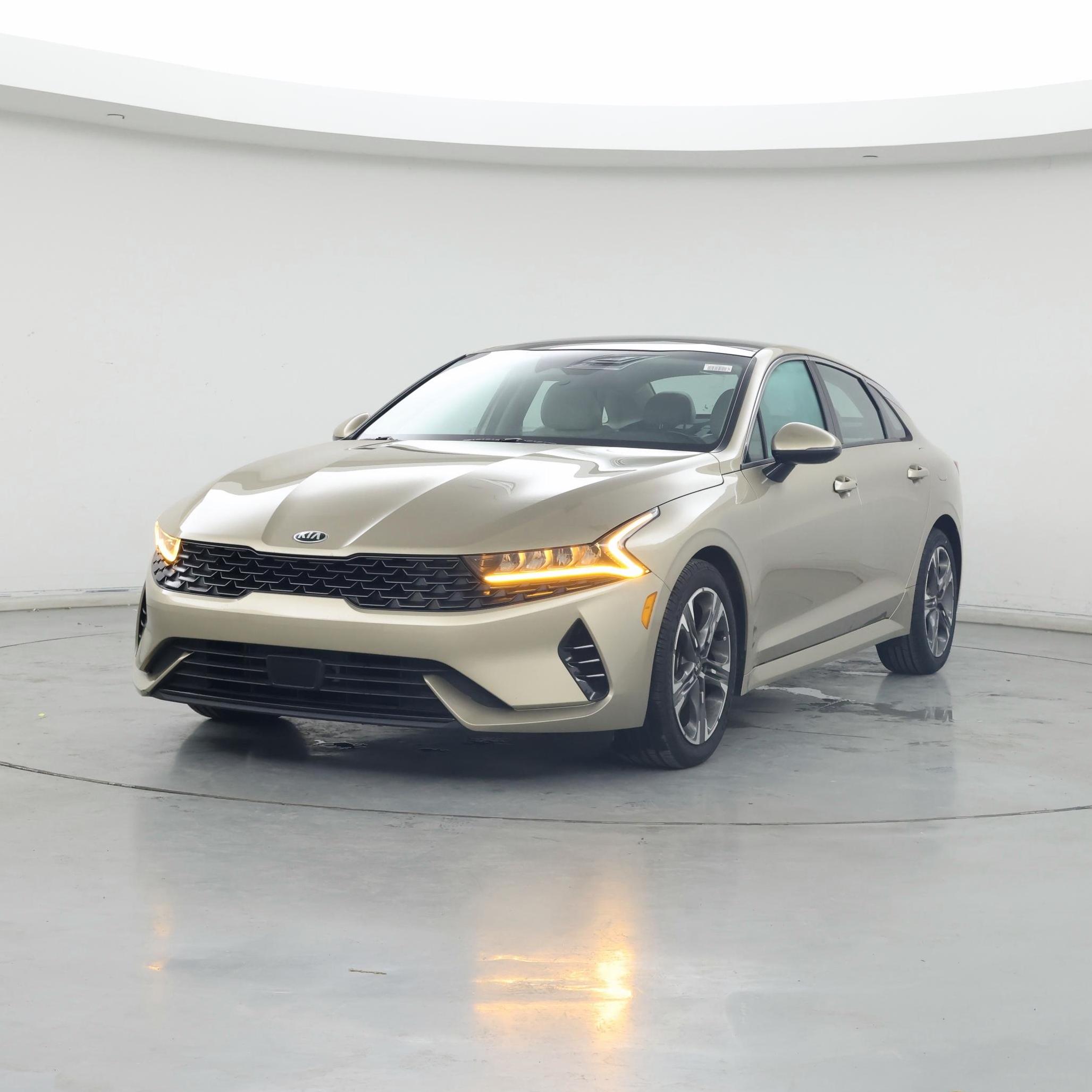 Thumbnail: 2021 Kia K5 - 4