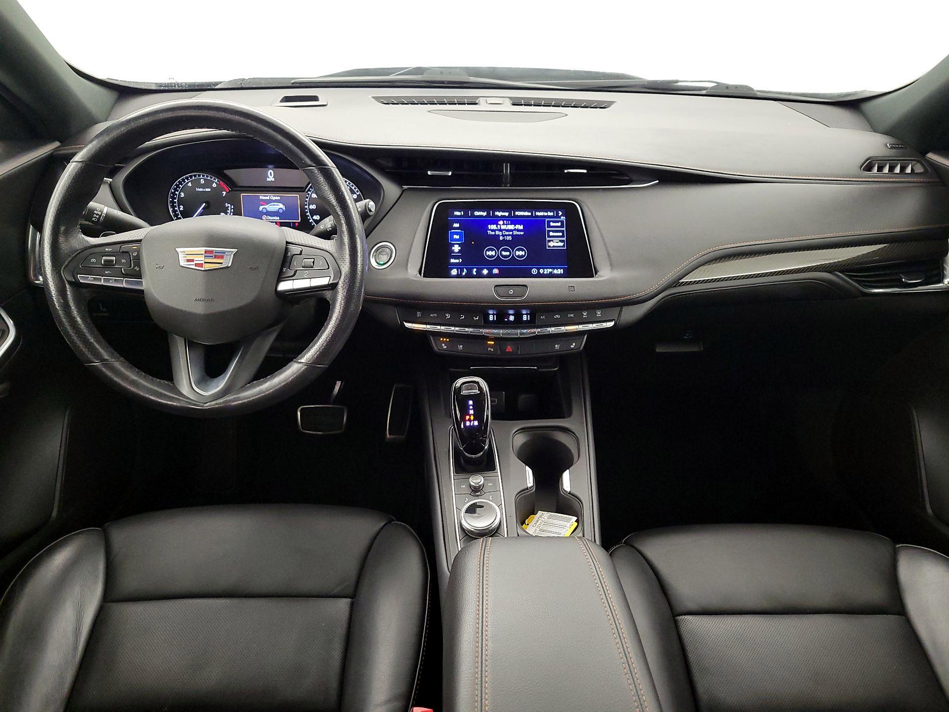 Thumbnail: 2020 Cadillac XT4 - 9