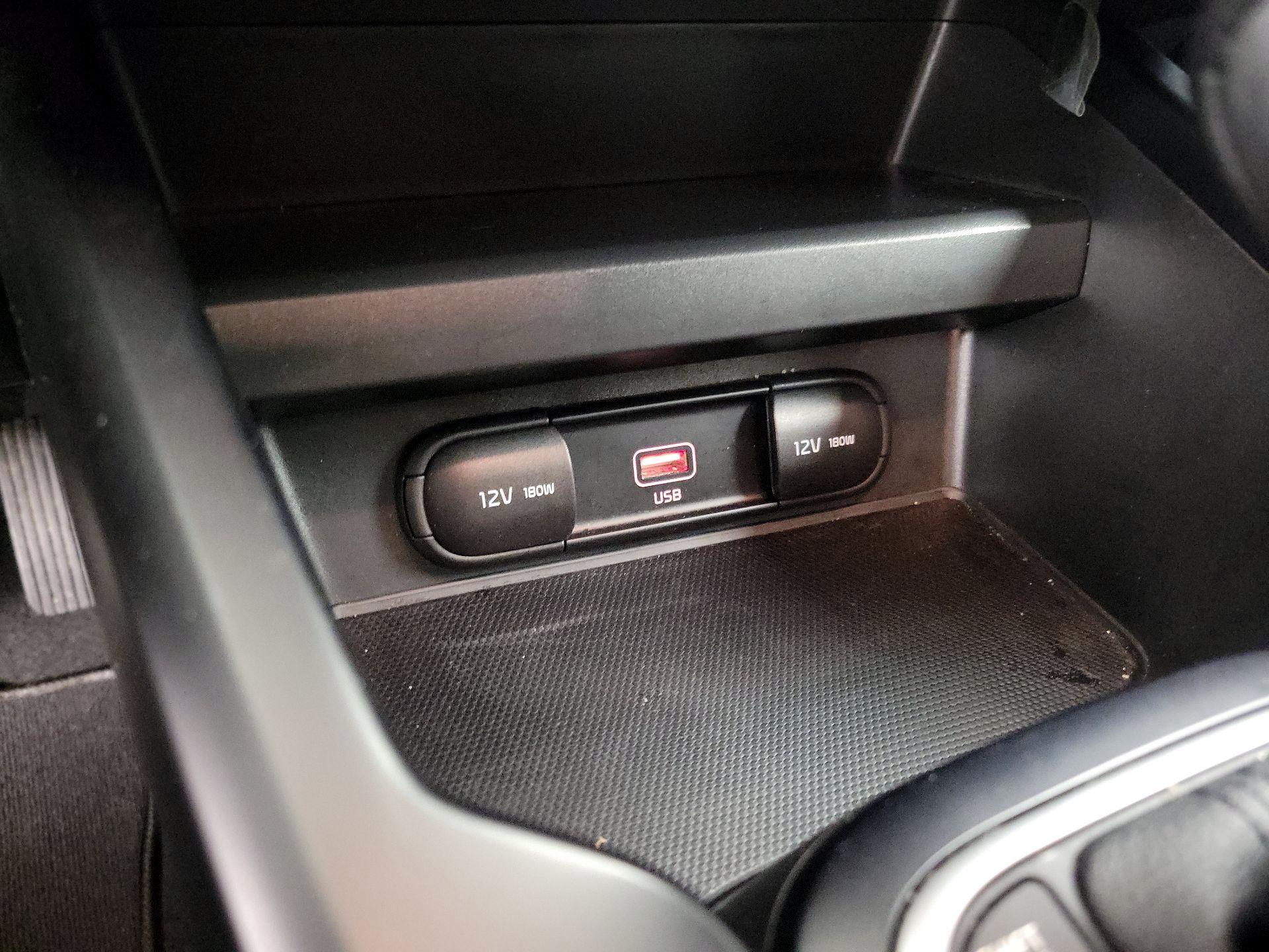 Thumbnail: 2021 Kia Soul - 18