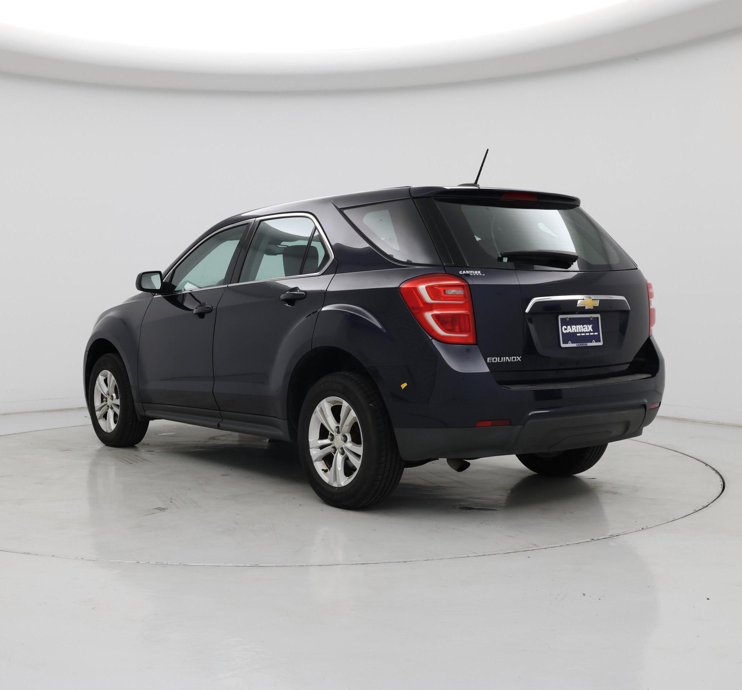 Thumbnail: 2017 Chevrolet Equinox - 2