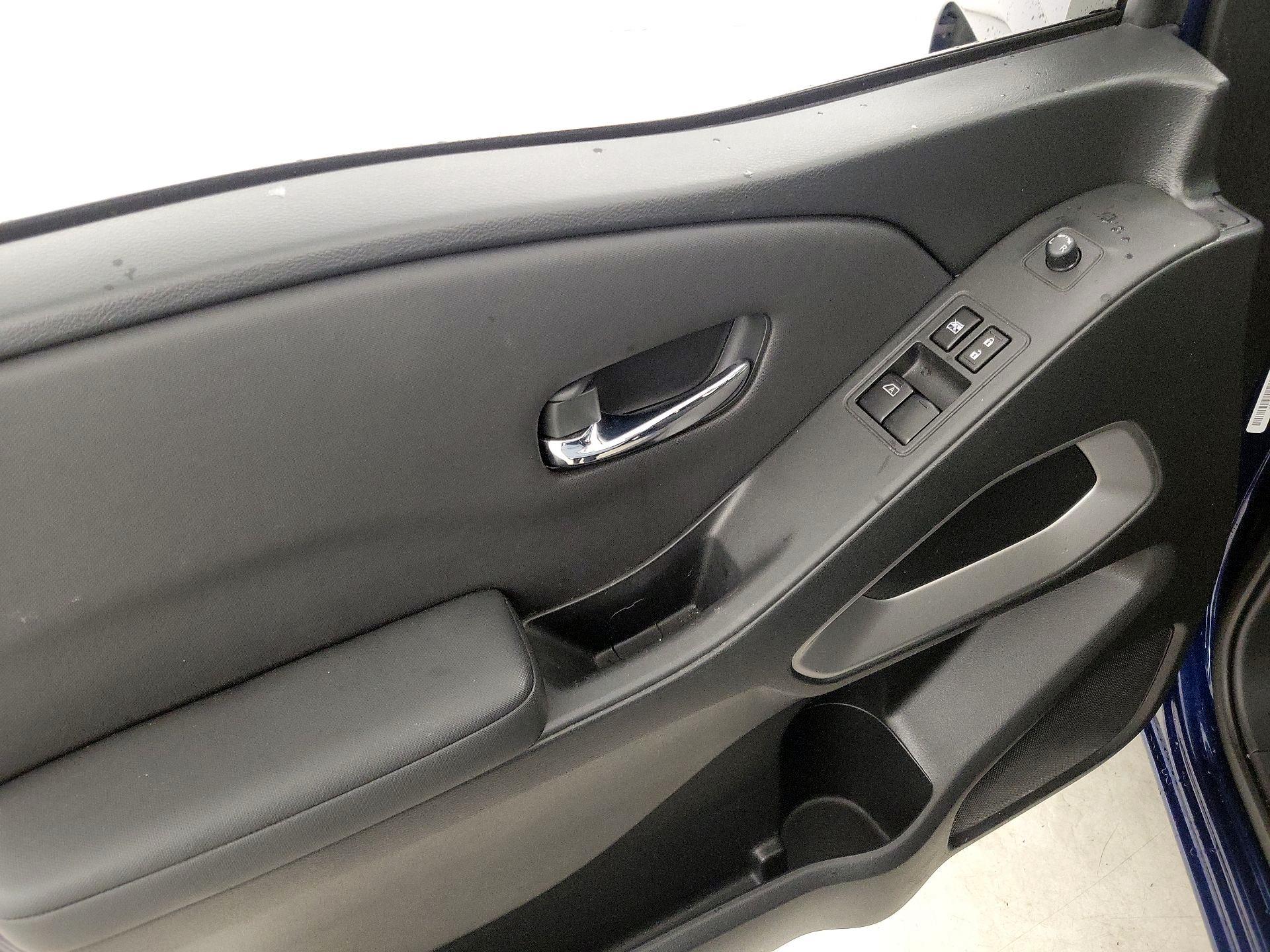 Thumbnail: 2022 Nissan Frontier - 12