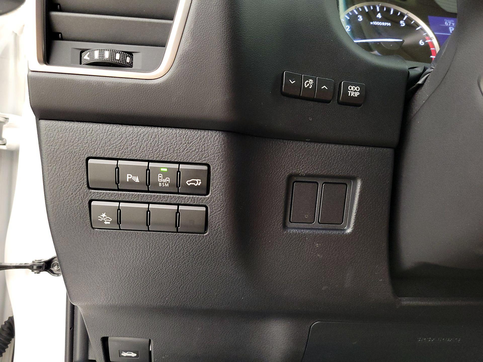 Thumbnail: 2017 Lexus NX - 13