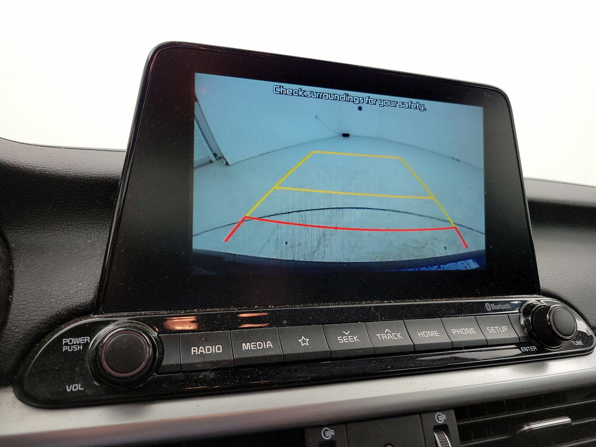 Thumbnail: 2020 Kia Forte - 14