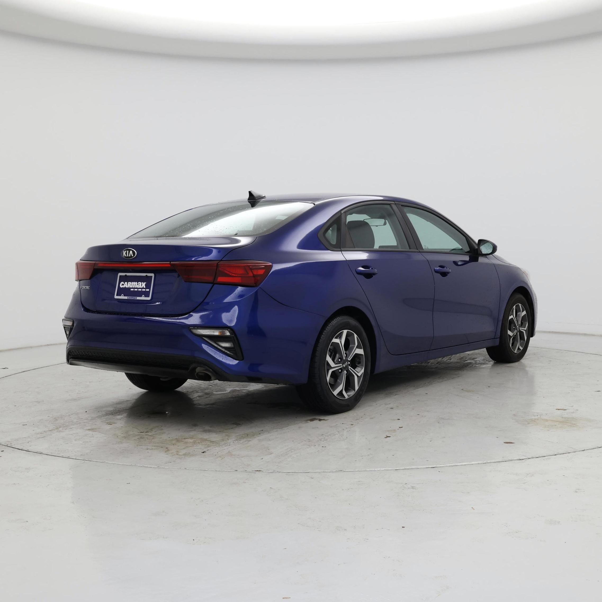 Thumbnail: 2020 Kia Forte - 8