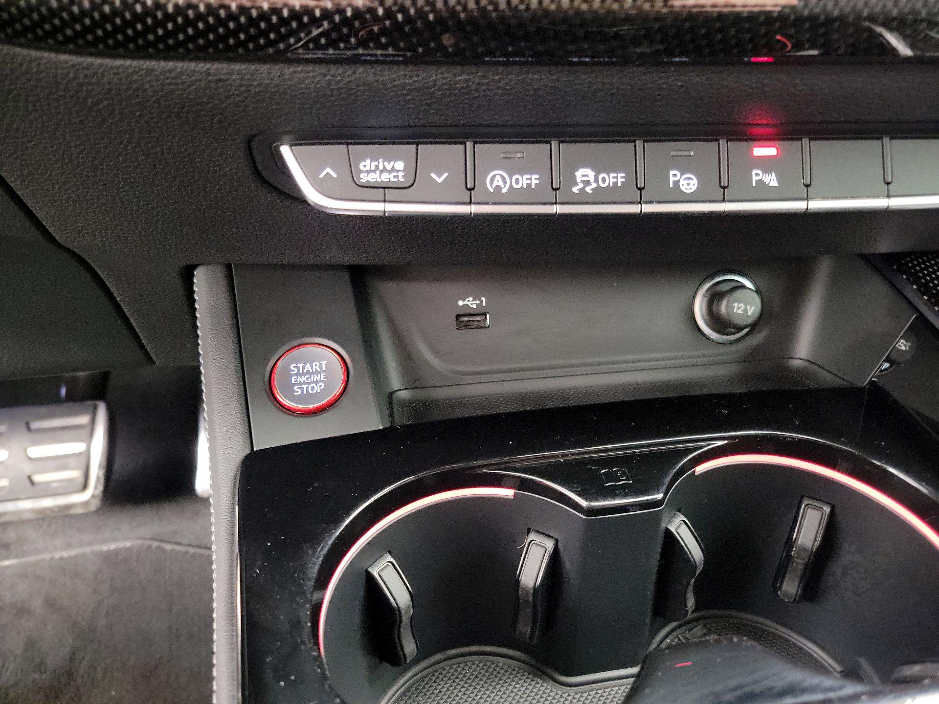 Thumbnail: 2022 Audi S5 - 19