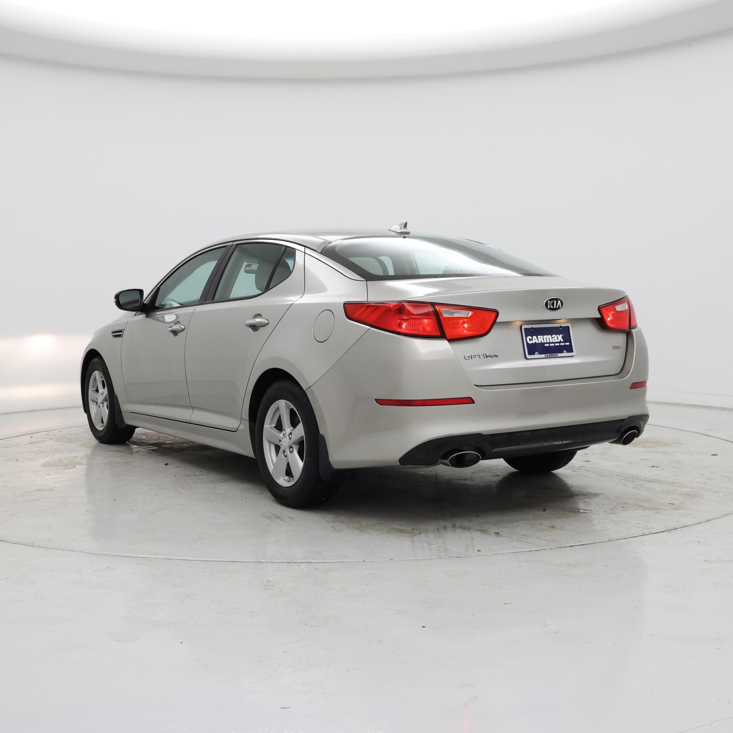 Thumbnail: 2015 Kia Optima - 2