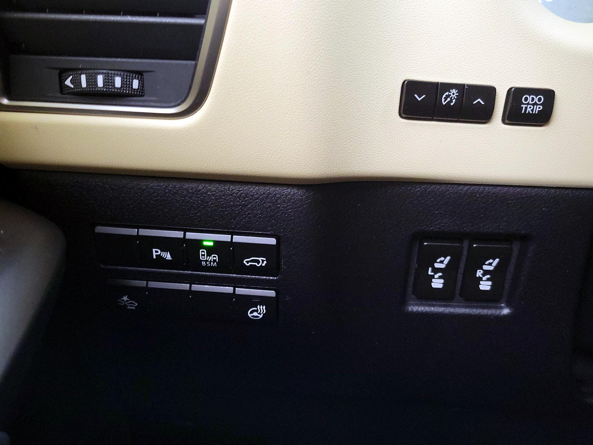 Thumbnail: 2017 Lexus NX - 13