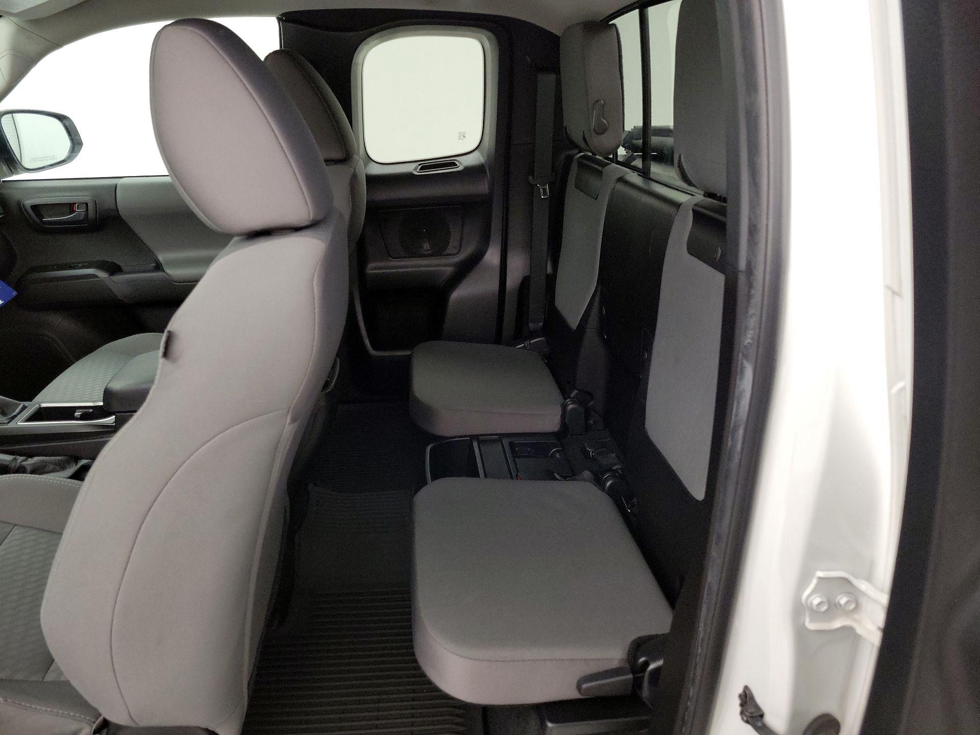 Thumbnail: 2022 Toyota Tacoma - 19