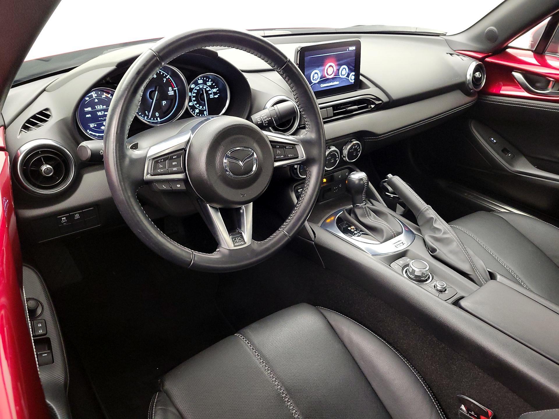 Thumbnail: 2020 Mazda MX-5 Miata - 9