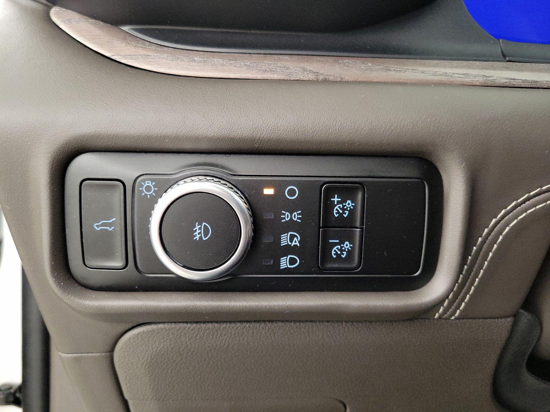 Thumbnail: 2023 Ford Explorer - 13