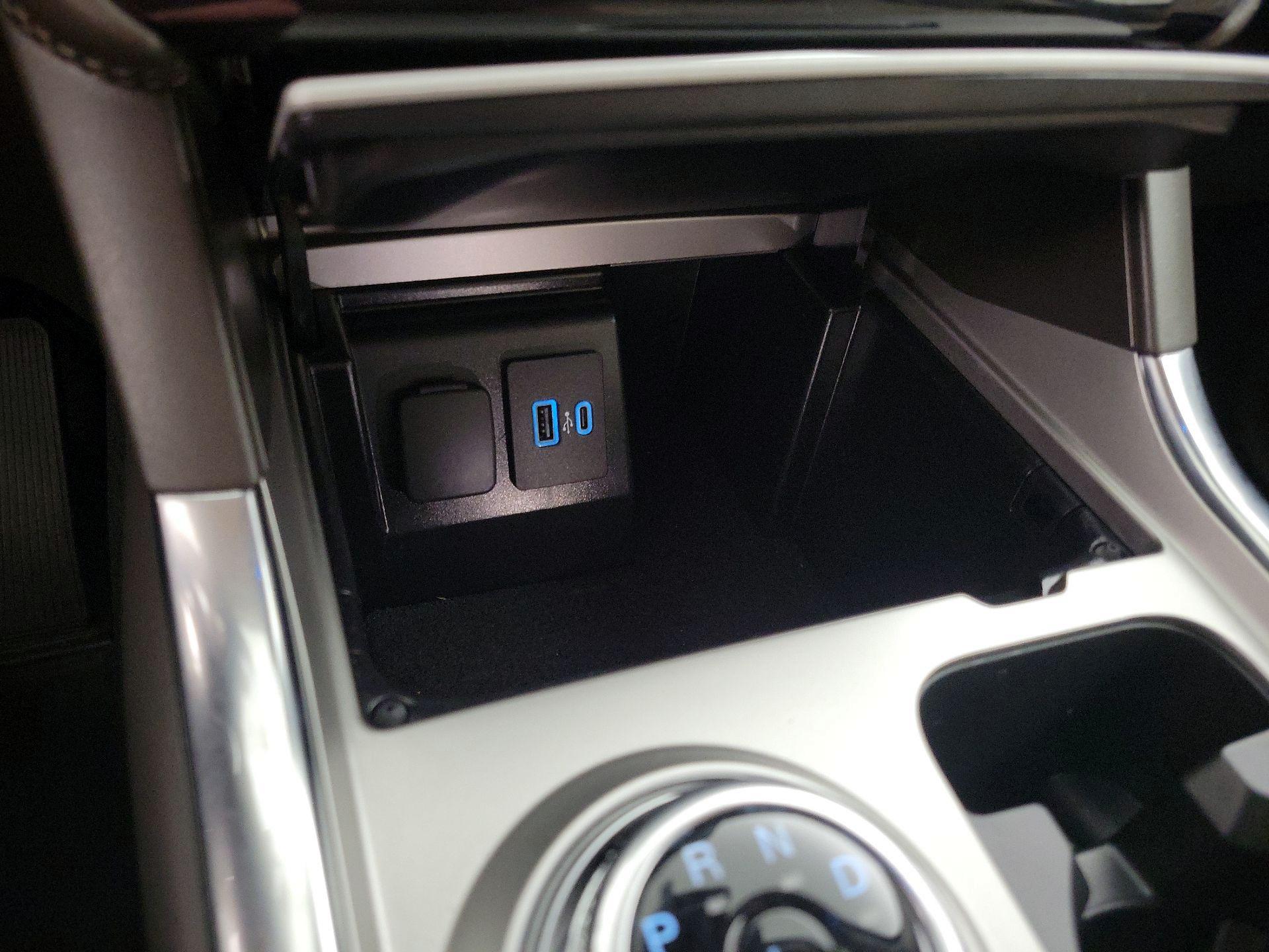 Thumbnail: 2023 Ford Explorer - 19