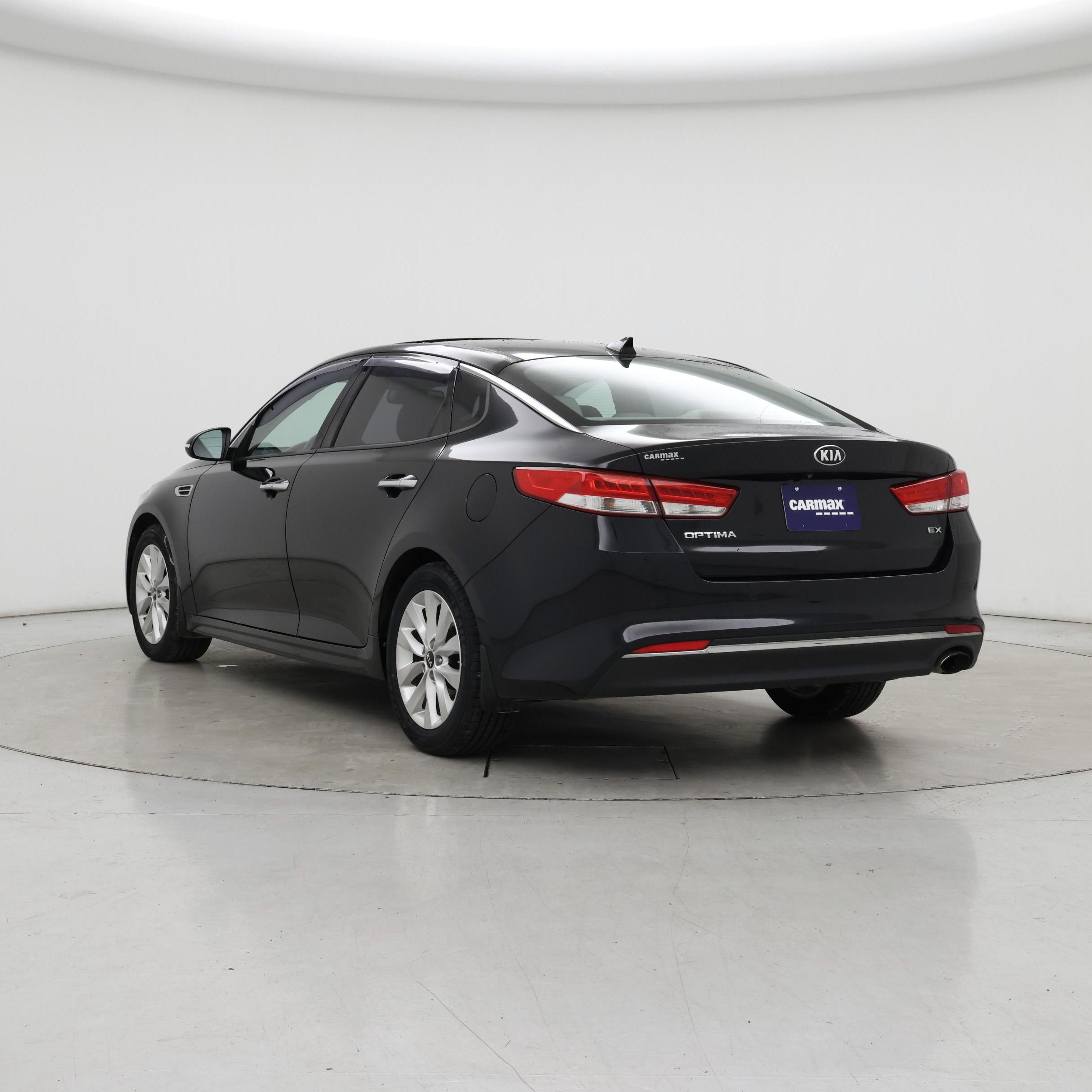 Thumbnail: 2016 Kia Optima - 2