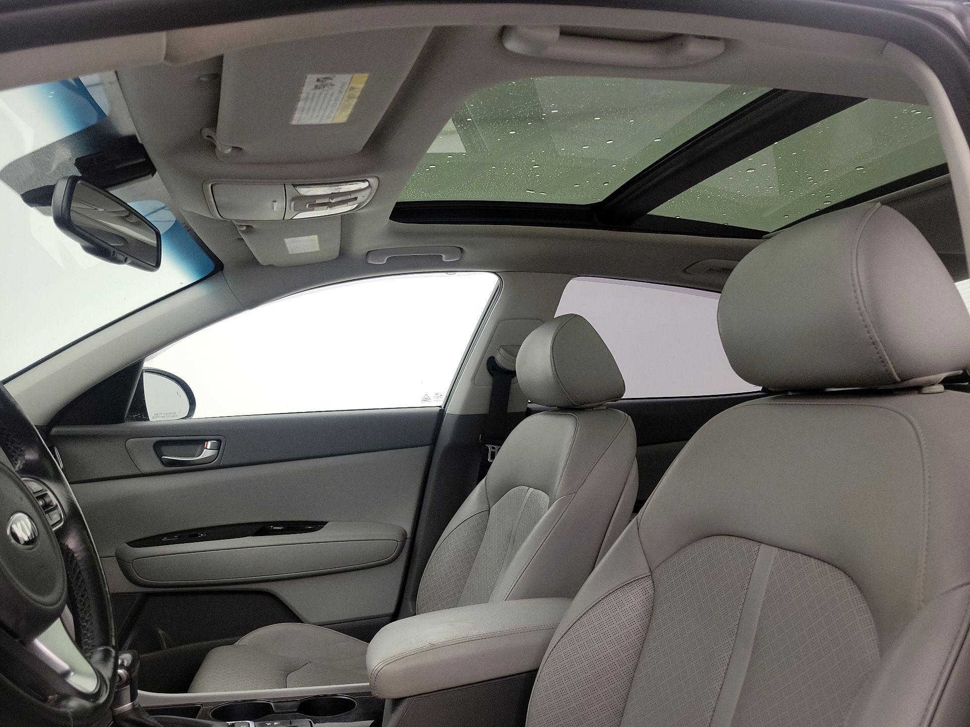 Thumbnail: 2016 Kia Optima - 20