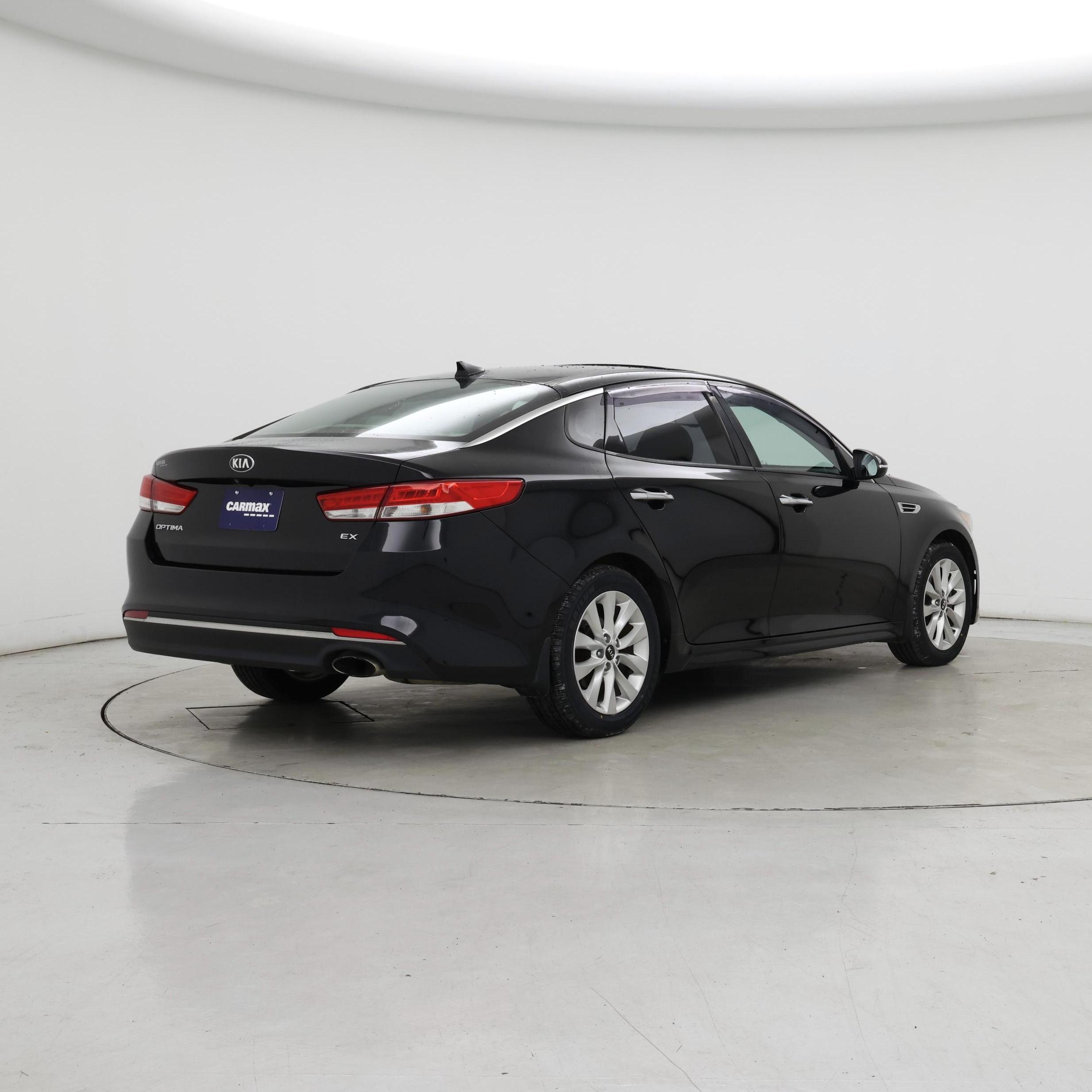 Thumbnail: 2016 Kia Optima - 8