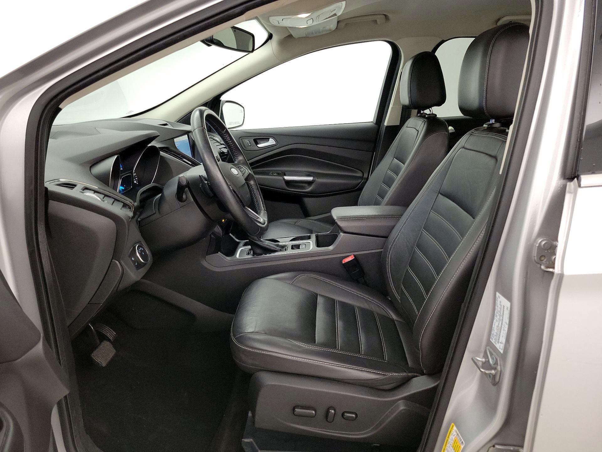 Thumbnail: 2017 Ford Escape - 11