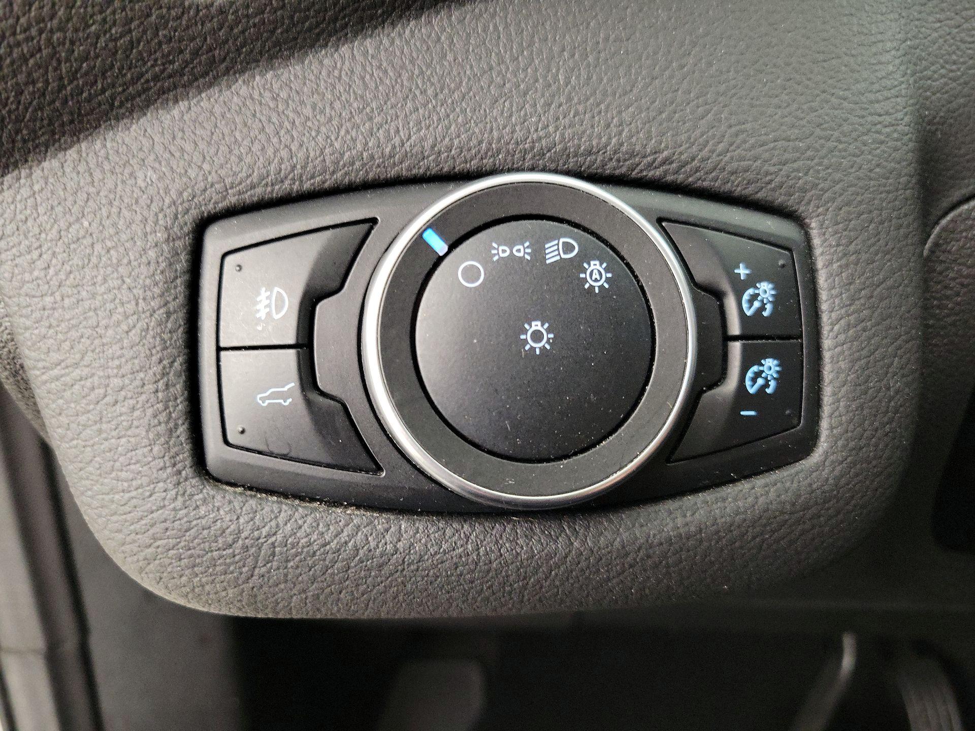 Thumbnail: 2017 Ford Escape - 13