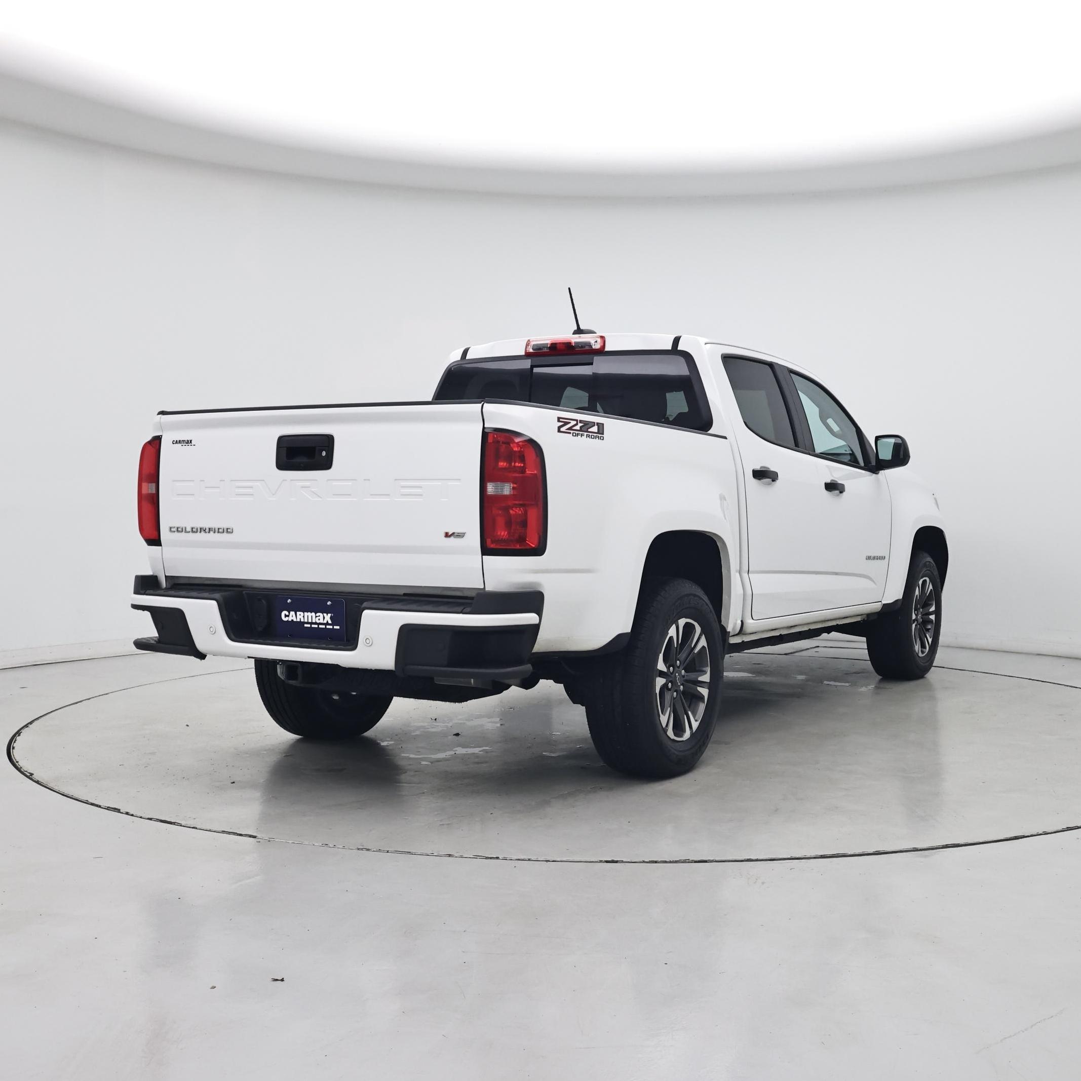 Thumbnail: 2022 Chevrolet Colorado - 8