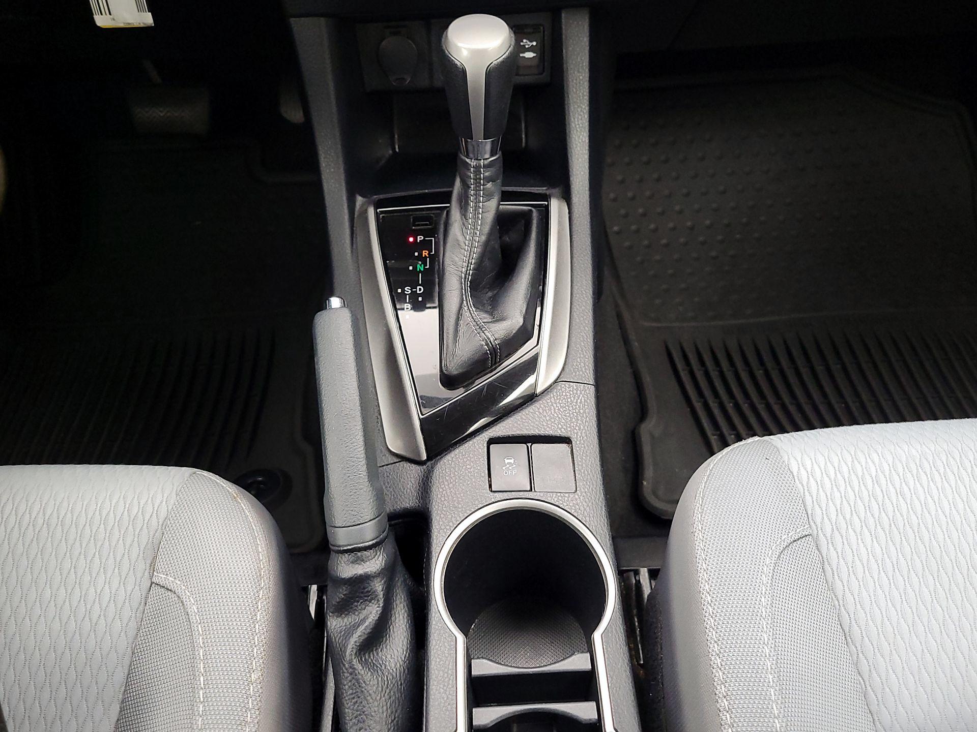 Thumbnail: 2016 Toyota Corolla - 17