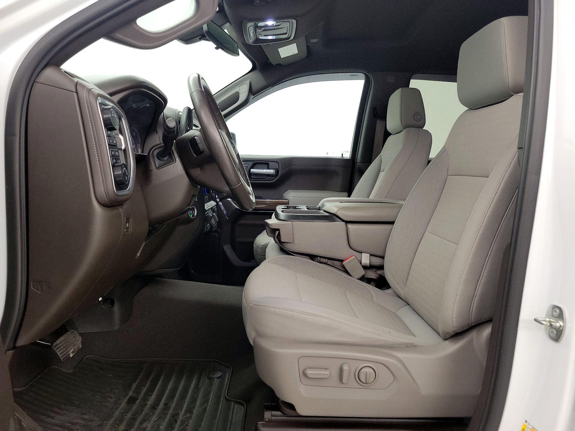 Thumbnail: 2021 Chevrolet Silverado 1500 - 11