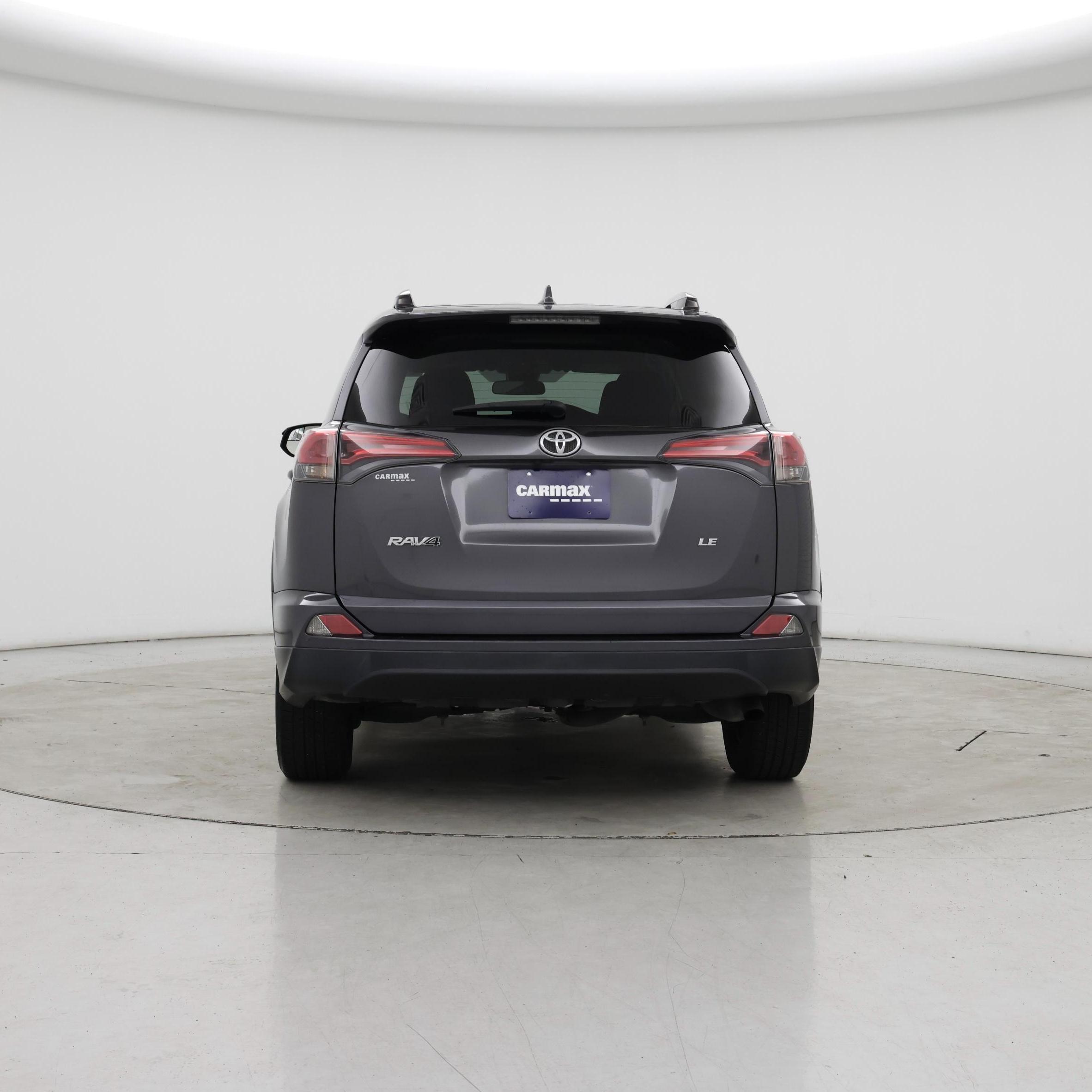 Thumbnail: 2017 Toyota RAV4 - 6