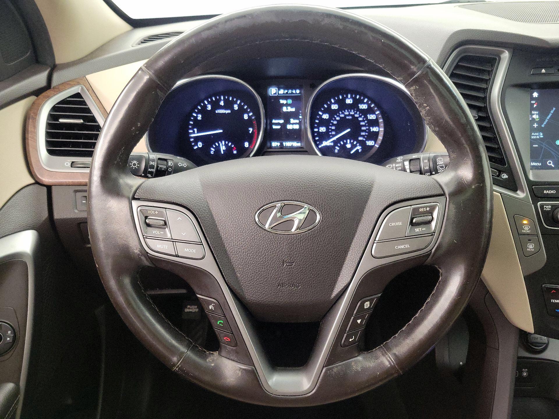 Thumbnail: 2018 Hyundai Santa Fe - 10