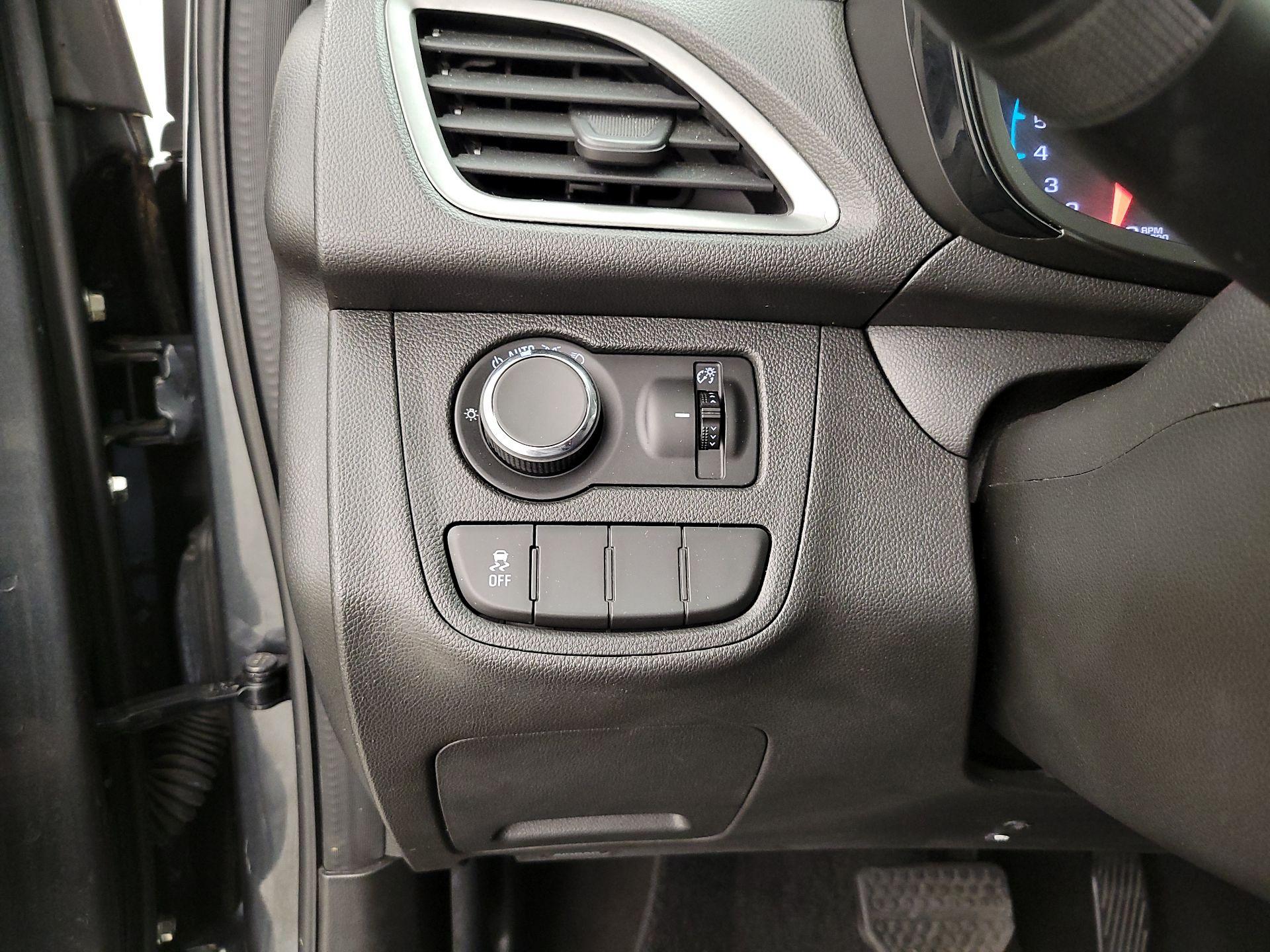 Thumbnail: 2019 Chevrolet Spark - 13