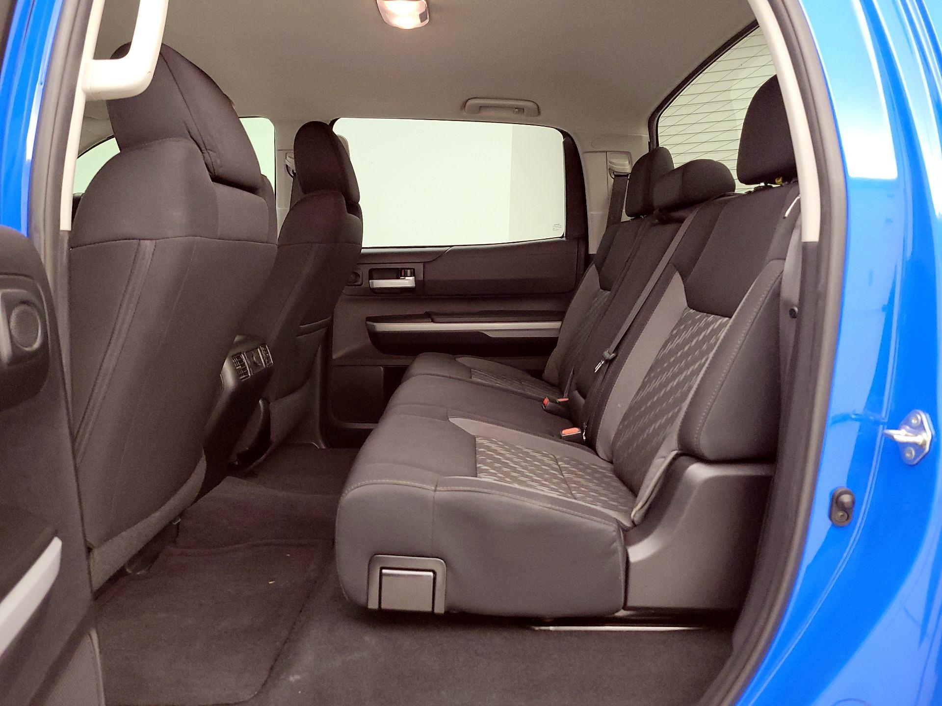 Thumbnail: 2020 Toyota Tundra - 19