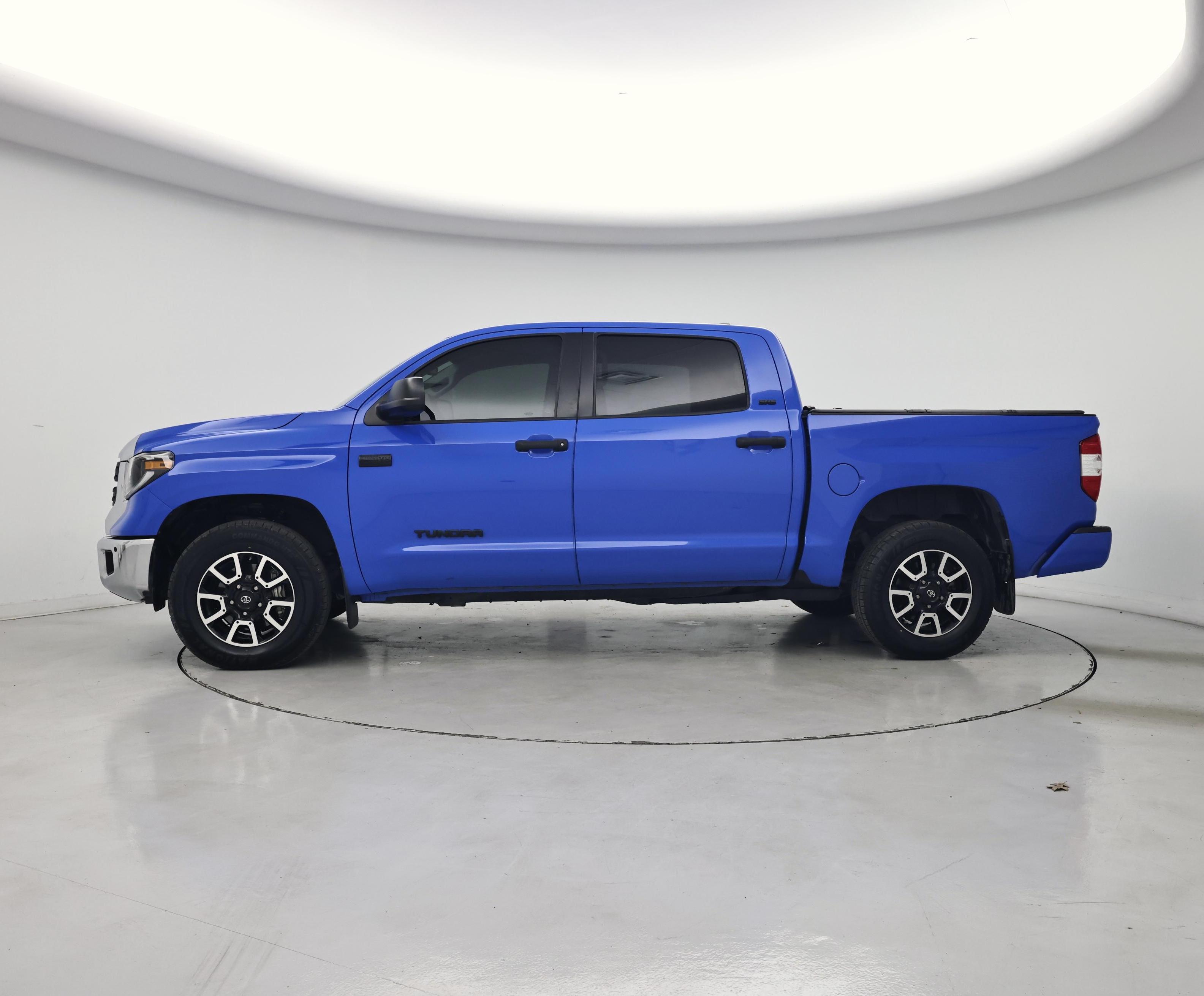 Thumbnail: 2020 Toyota Tundra - 3