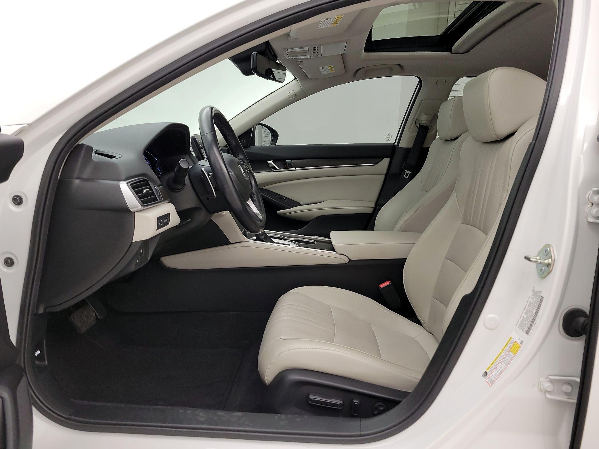 Thumbnail: 2018 Honda Accord - 11