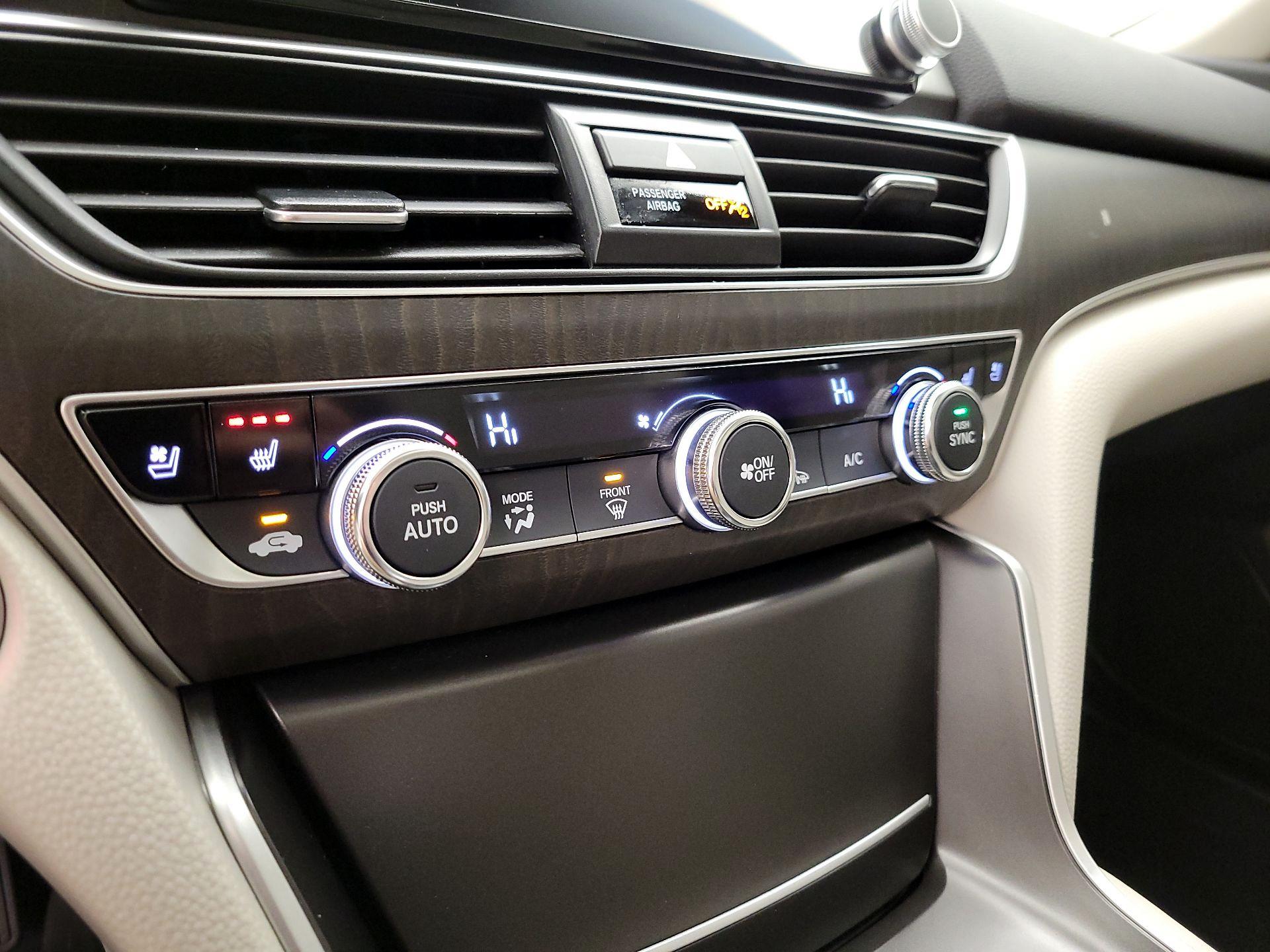 Thumbnail: 2018 Honda Accord - 17