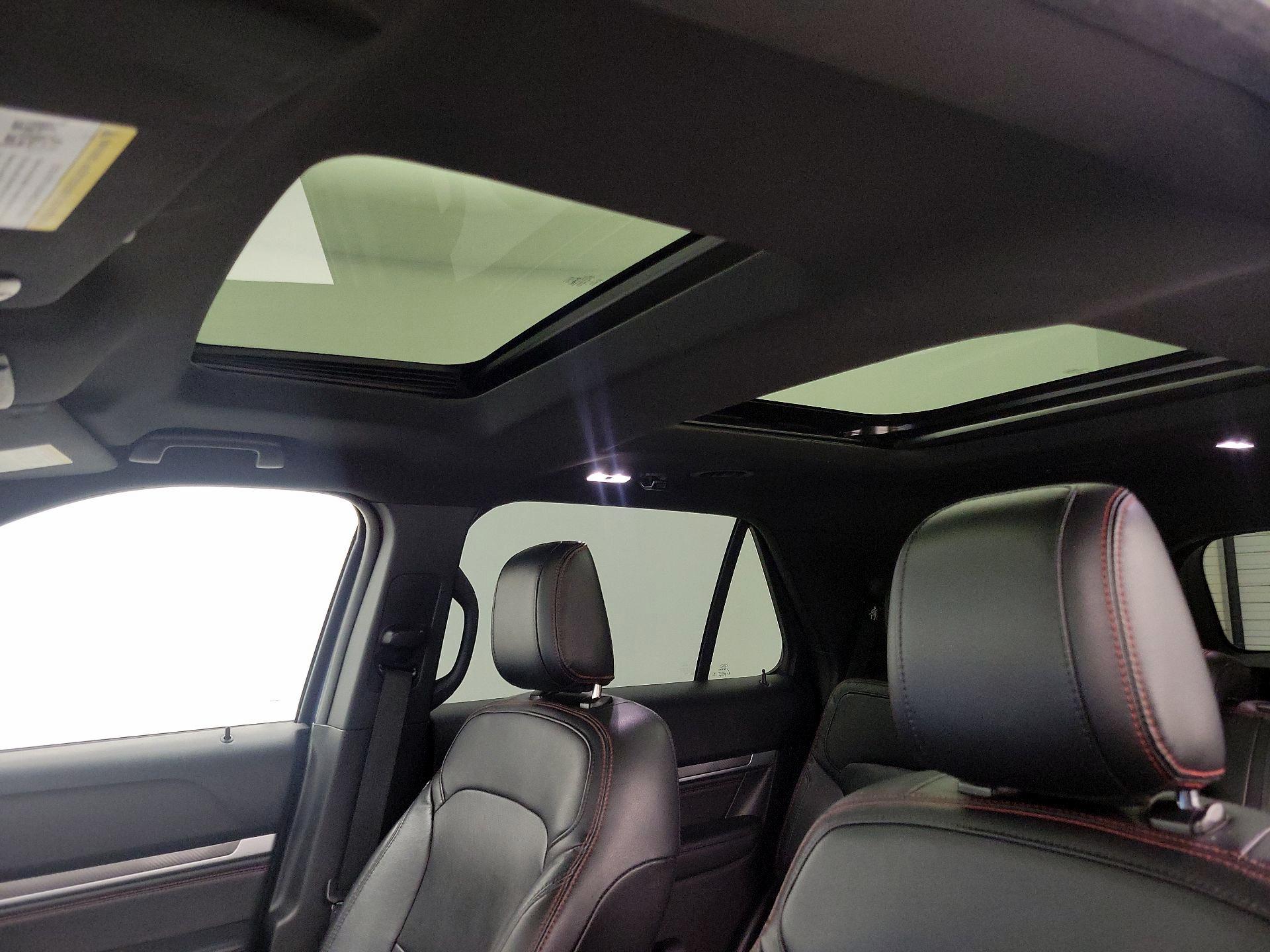 Thumbnail: 2019 Ford Explorer - 20