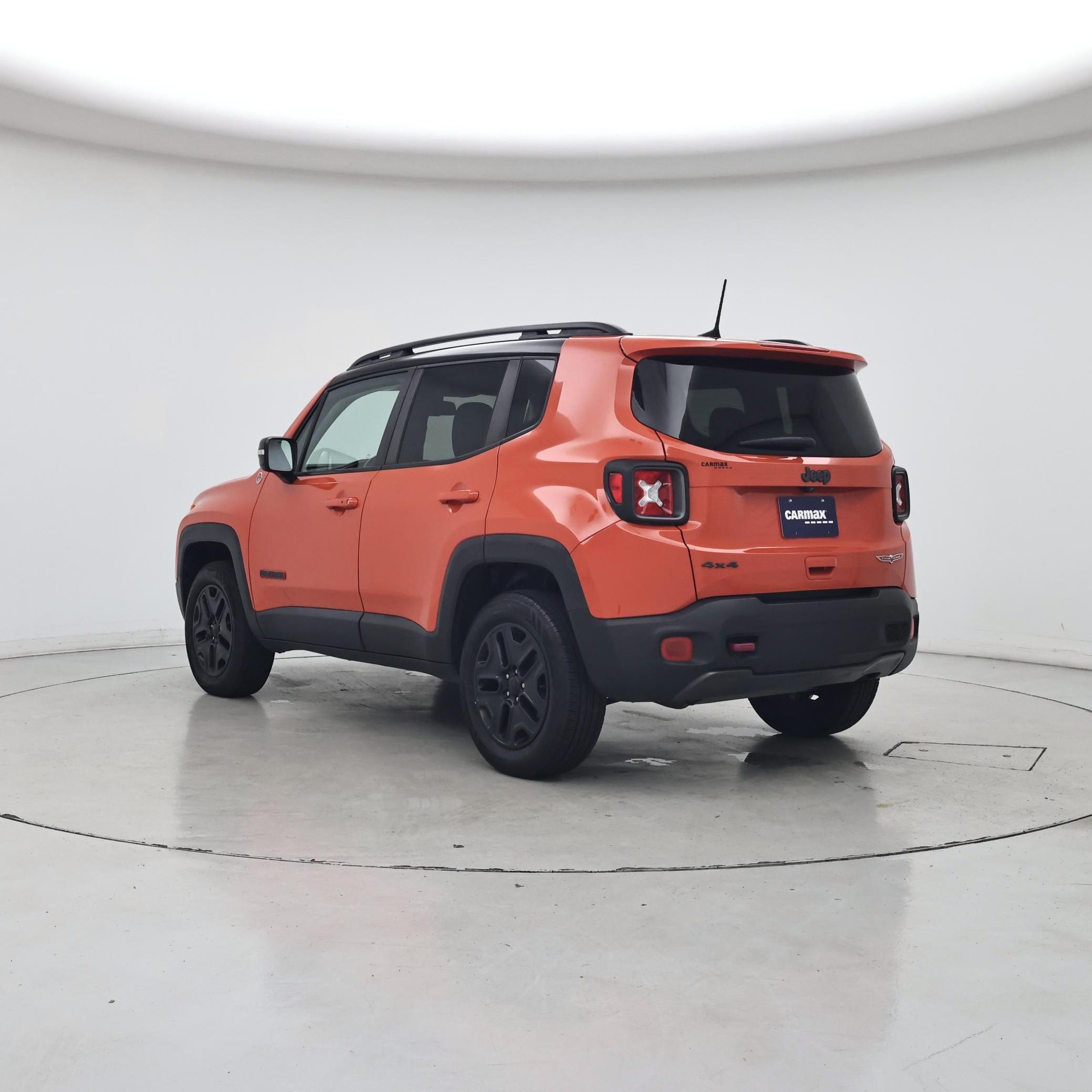 Thumbnail: 2018 Jeep Renegade - 2