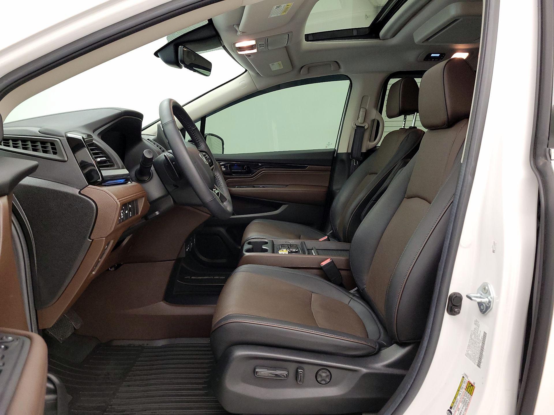 Thumbnail: 2025 Honda Odyssey - 11