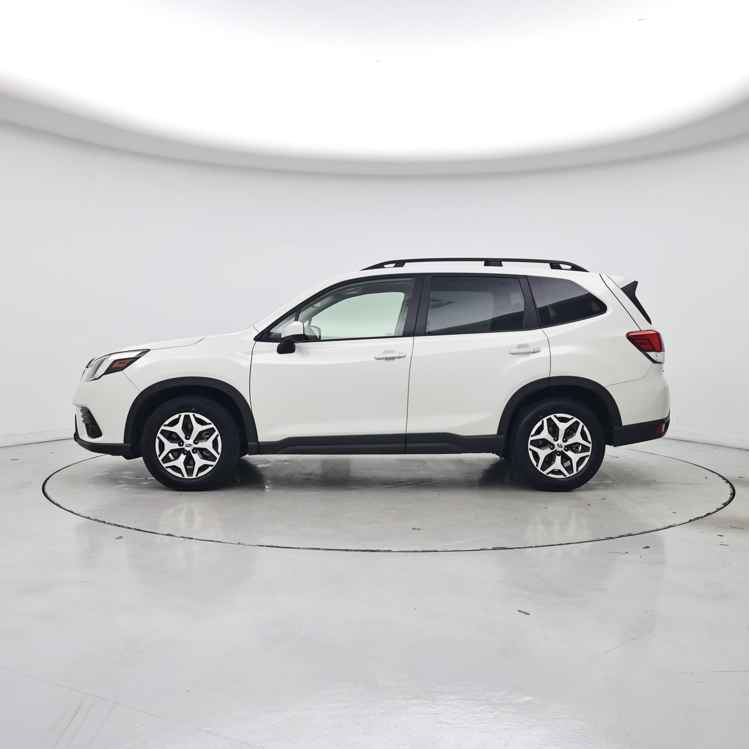 Thumbnail: 2023 Subaru Forester - 3