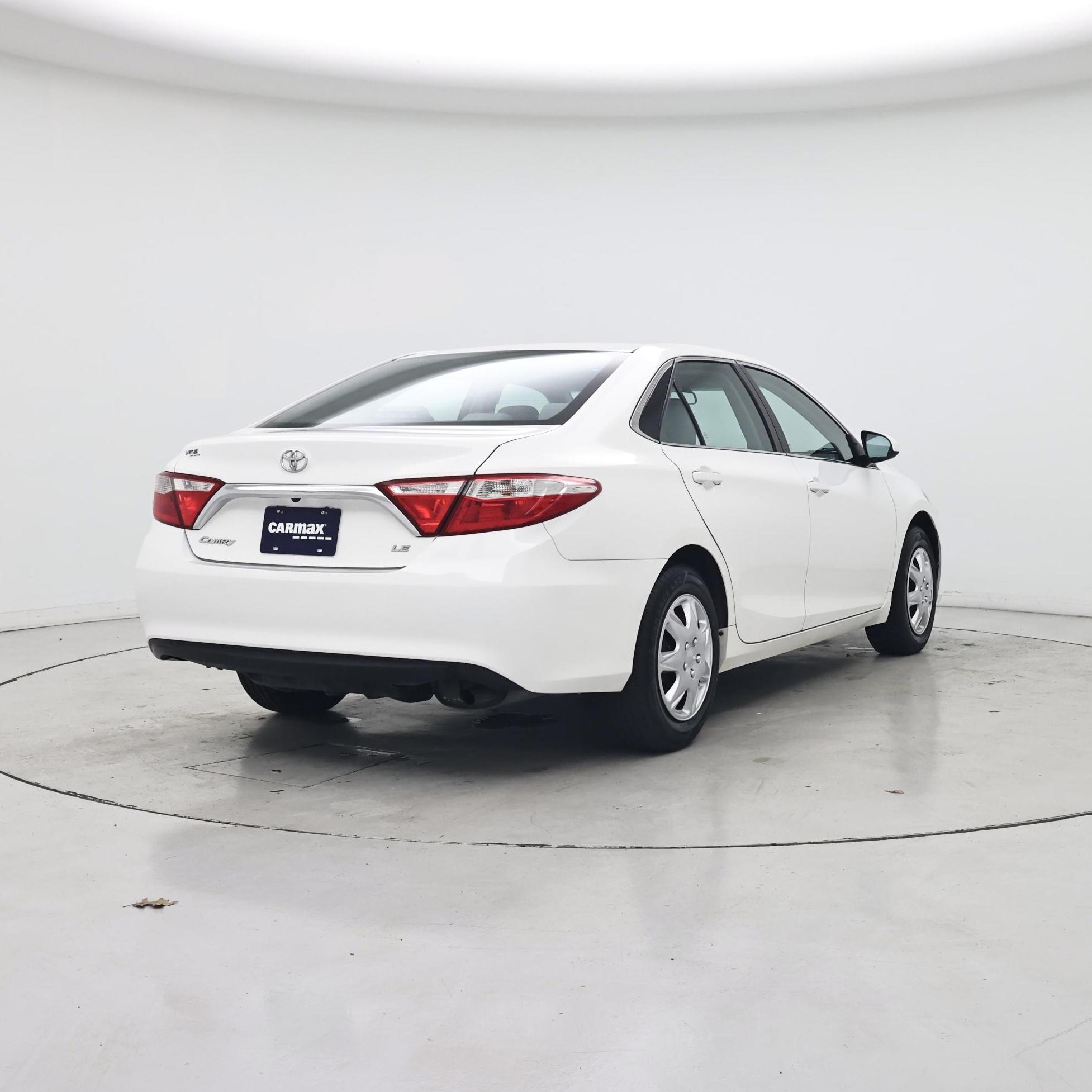 Thumbnail: 2016 Toyota Camry - 8