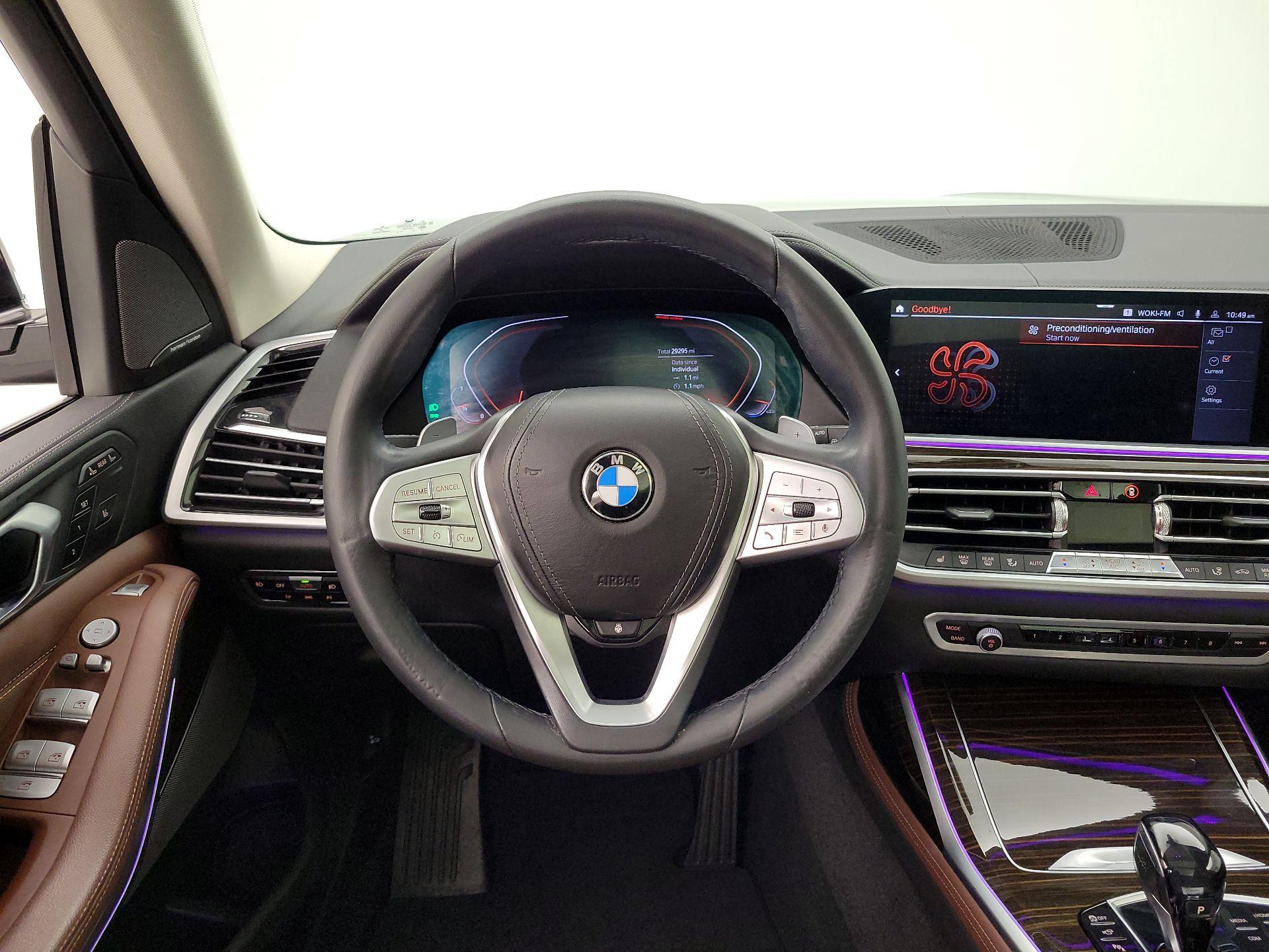 Thumbnail: 2020 BMW X7 - 10