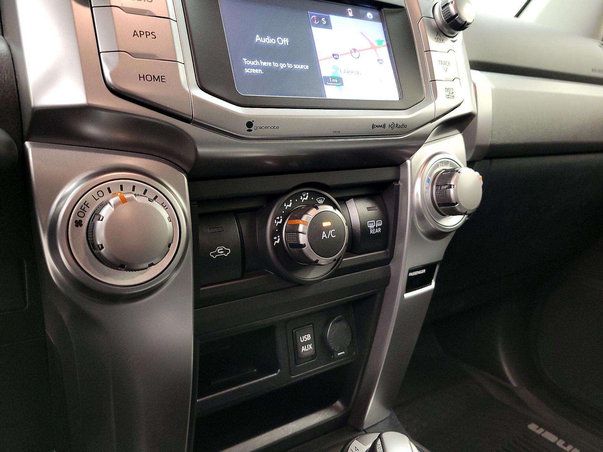 Thumbnail: 2018 Toyota 4Runner - 17