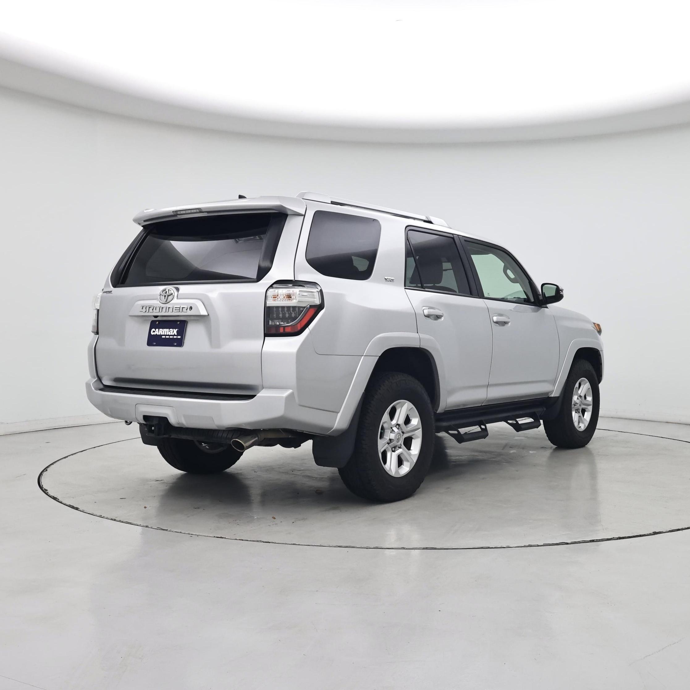 Thumbnail: 2018 Toyota 4Runner - 8