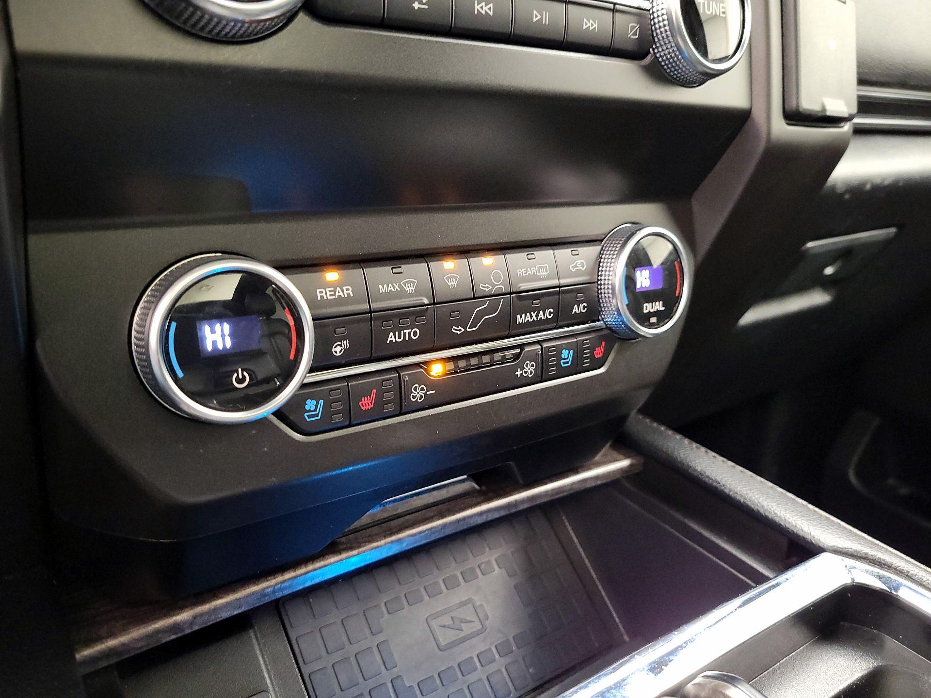 Thumbnail: 2021 Ford Expedition - 17