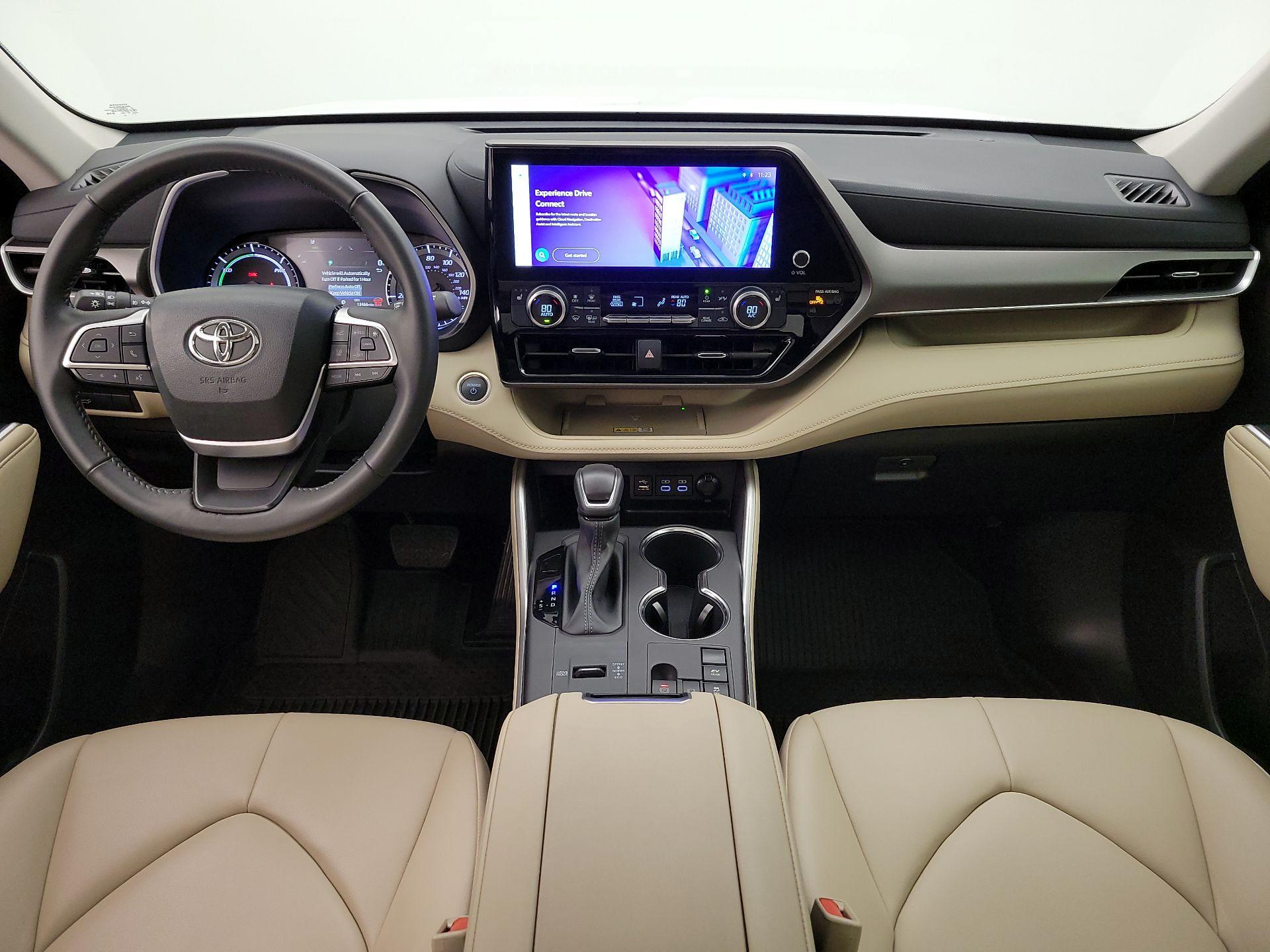 Thumbnail: 2024 Toyota Highlander - 9